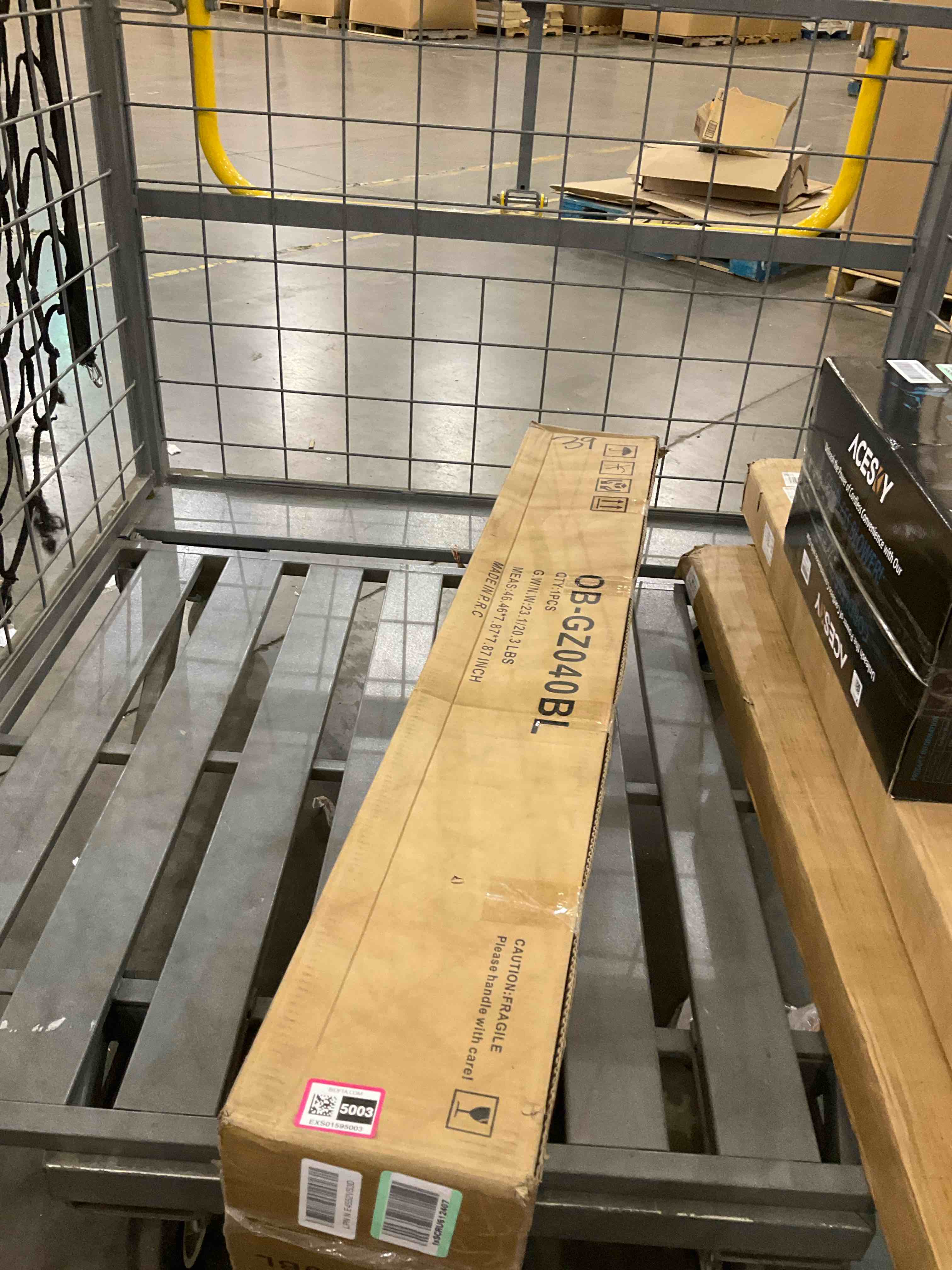 https://s3.amazonaws.com/lotting-images-prod/BargainHunt/EXS01595003_1721151089790.jpeg