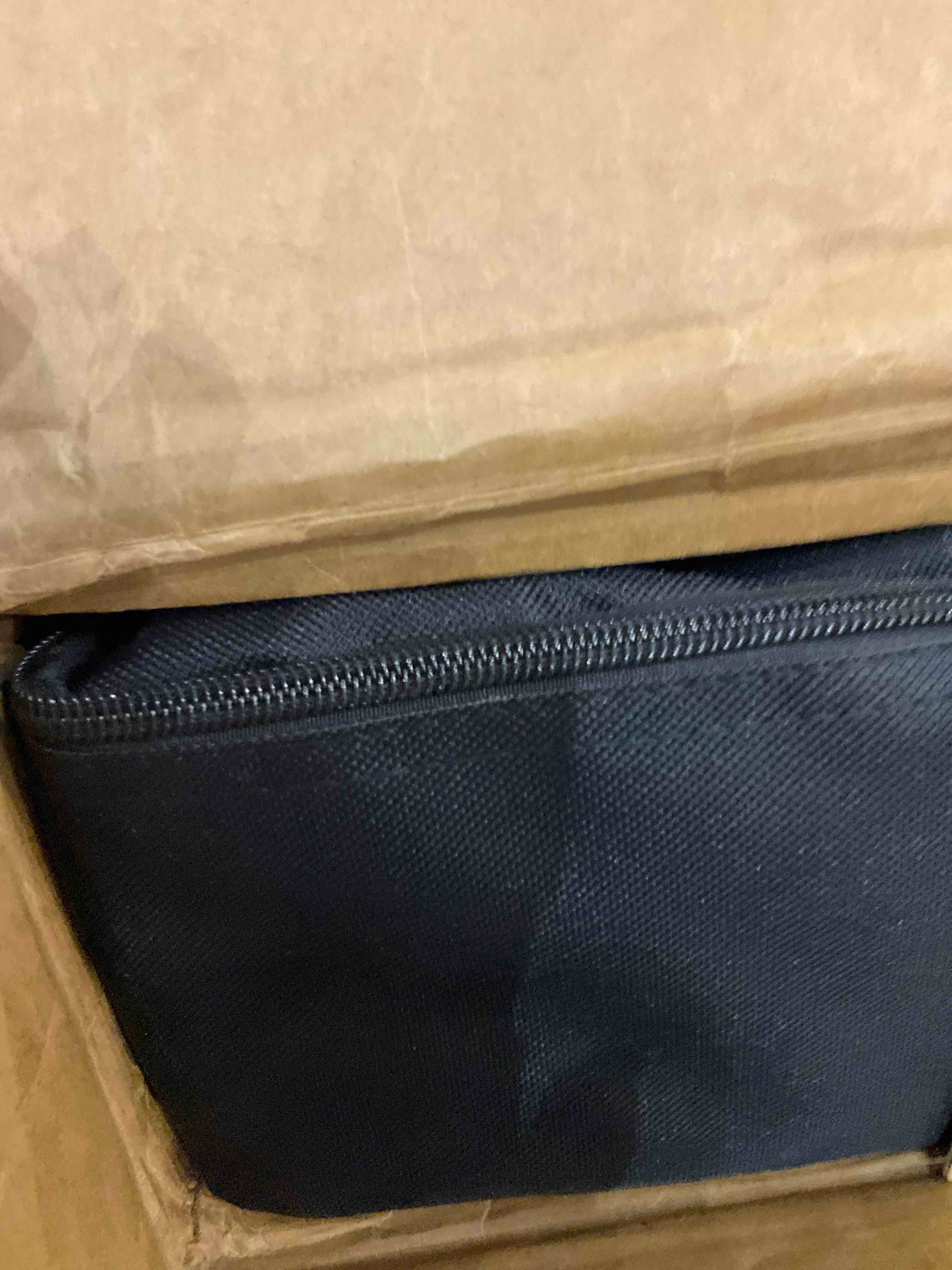 https://s3.amazonaws.com/lotting-images-prod/BargainHunt/EXS01595046_1721215241639.jpeg