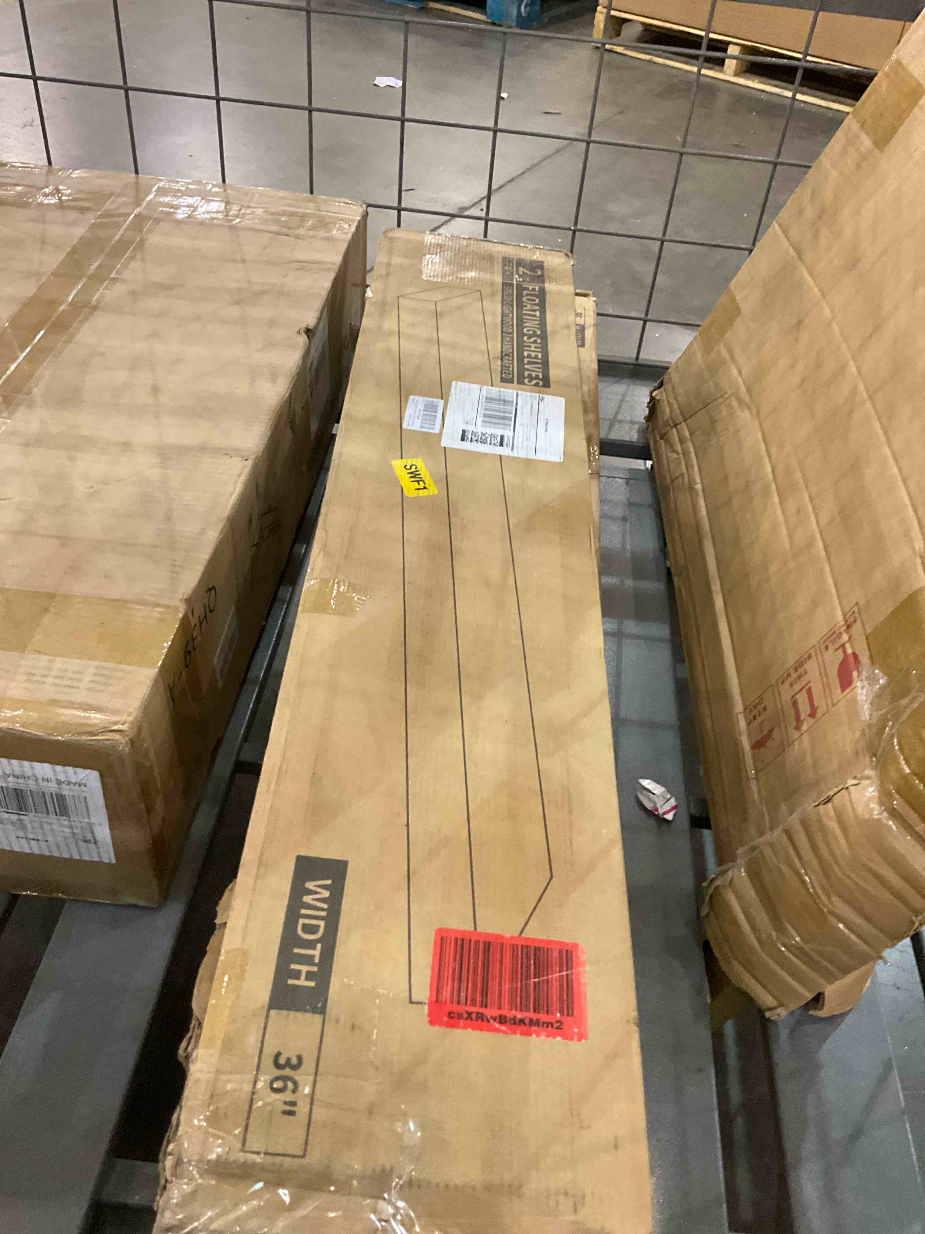 https://s3.amazonaws.com/lotting-images-prod/BargainHunt/EXS01595059_1721216141370.jpeg