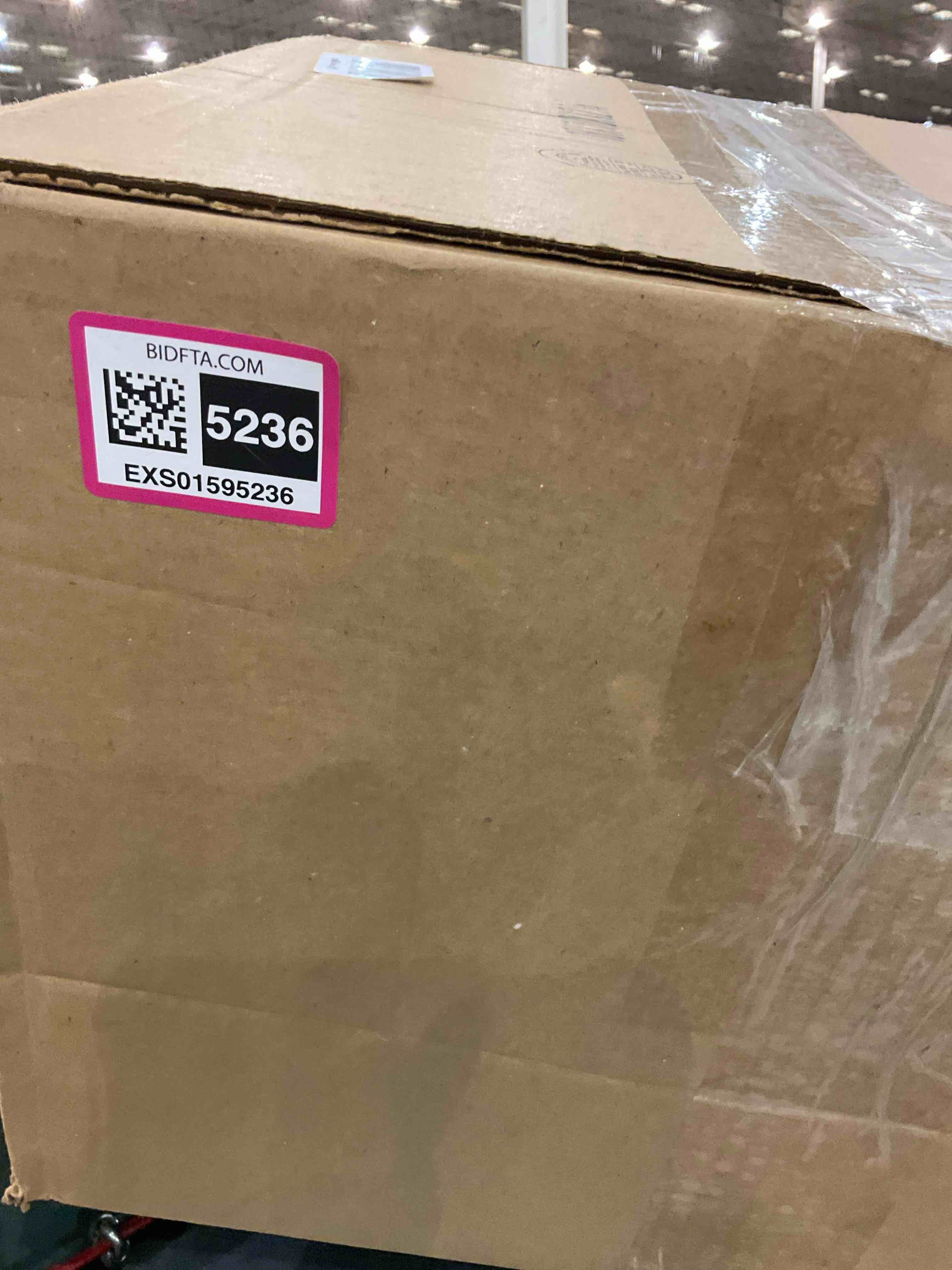 https://s3.amazonaws.com/lotting-images-prod/BargainHunt/EXS01595236_1721648899914.jpeg