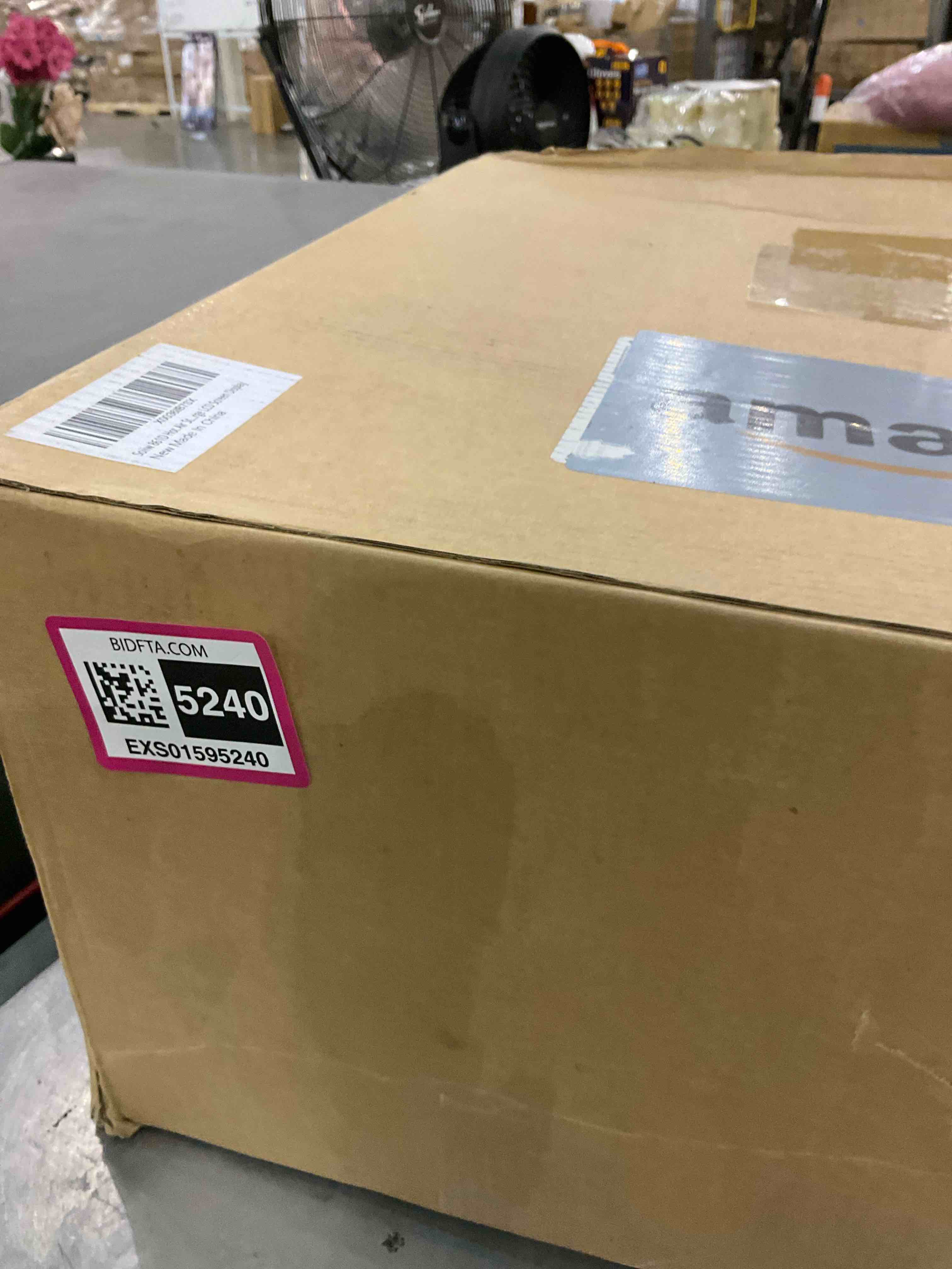 https://s3.amazonaws.com/lotting-images-prod/BargainHunt/EXS01595240_1721648429415.jpeg