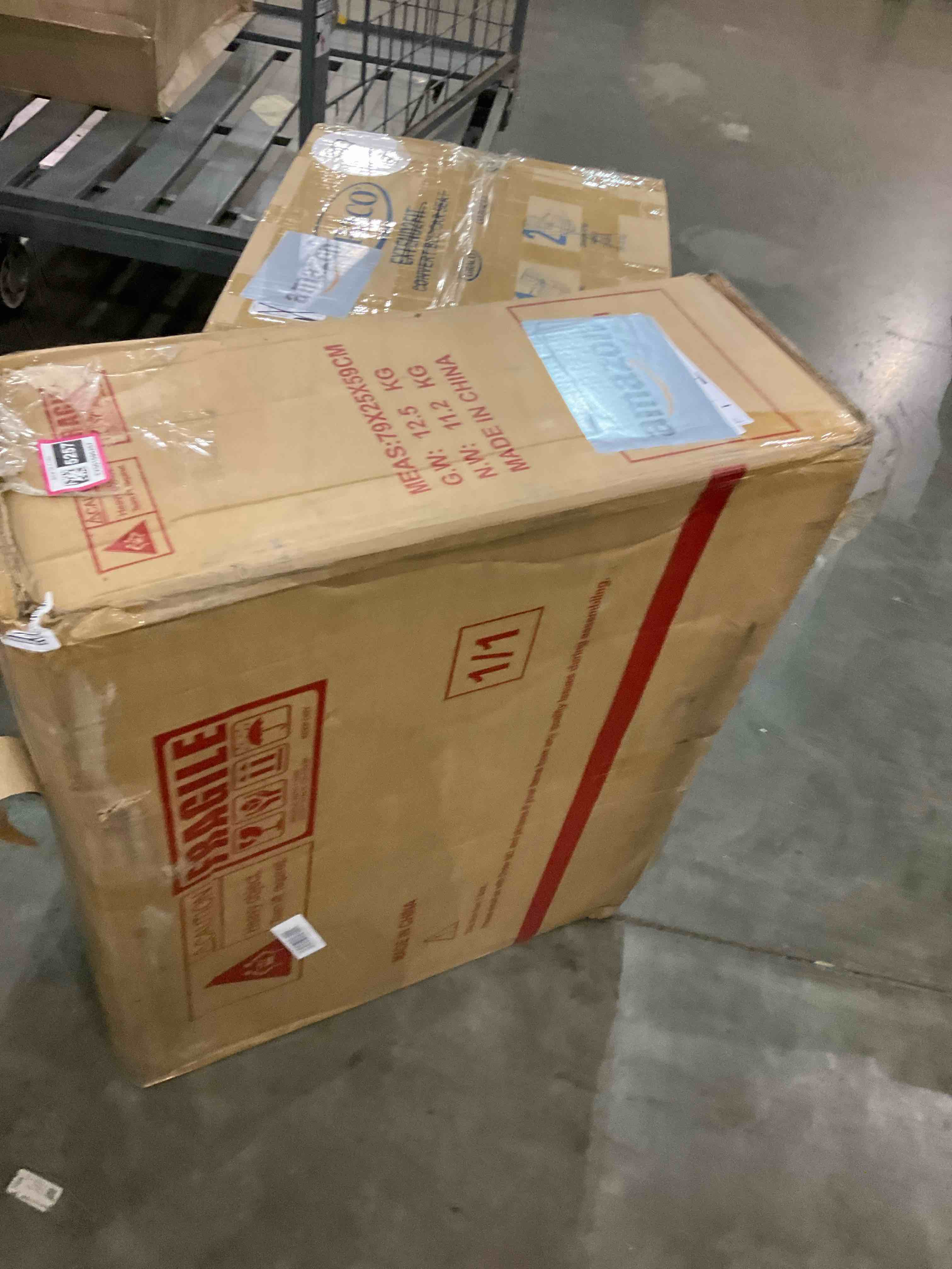 https://s3.amazonaws.com/lotting-images-prod/BargainHunt/EXS01595257_1721650617380.jpeg