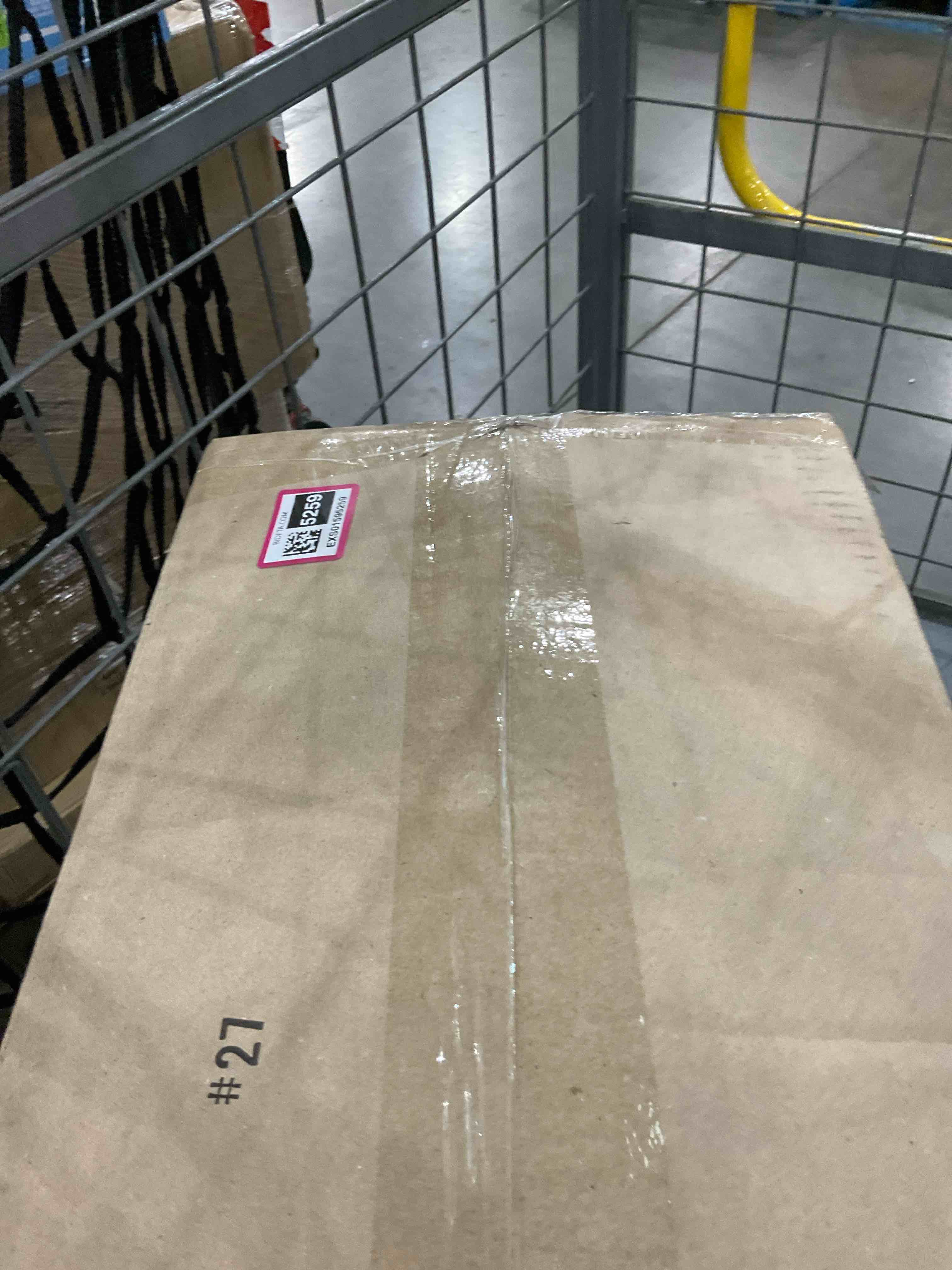 https://s3.amazonaws.com/lotting-images-prod/BargainHunt/EXS01595259_1721650814874.jpeg