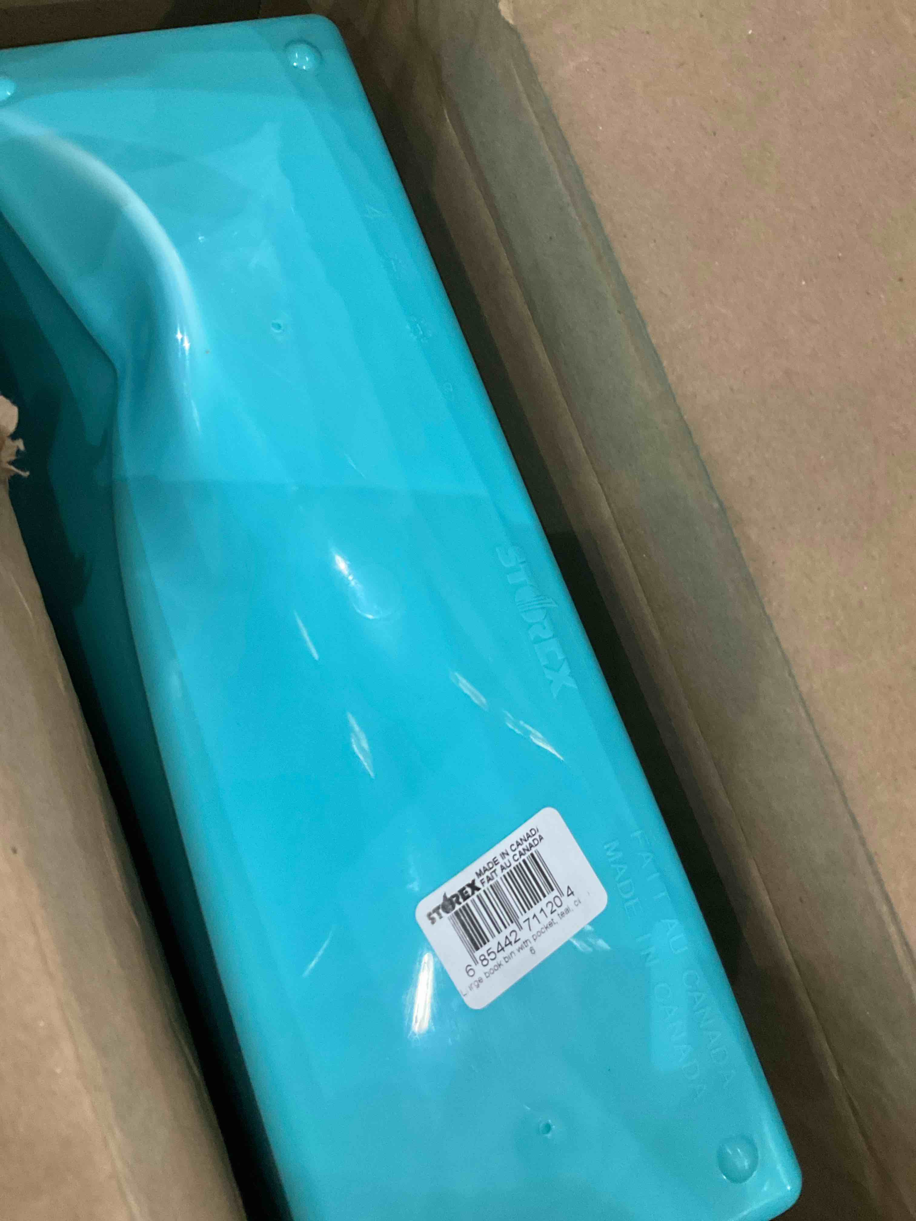https://s3.amazonaws.com/lotting-images-prod/BargainHunt/EXS01595754_1719402691188.jpeg