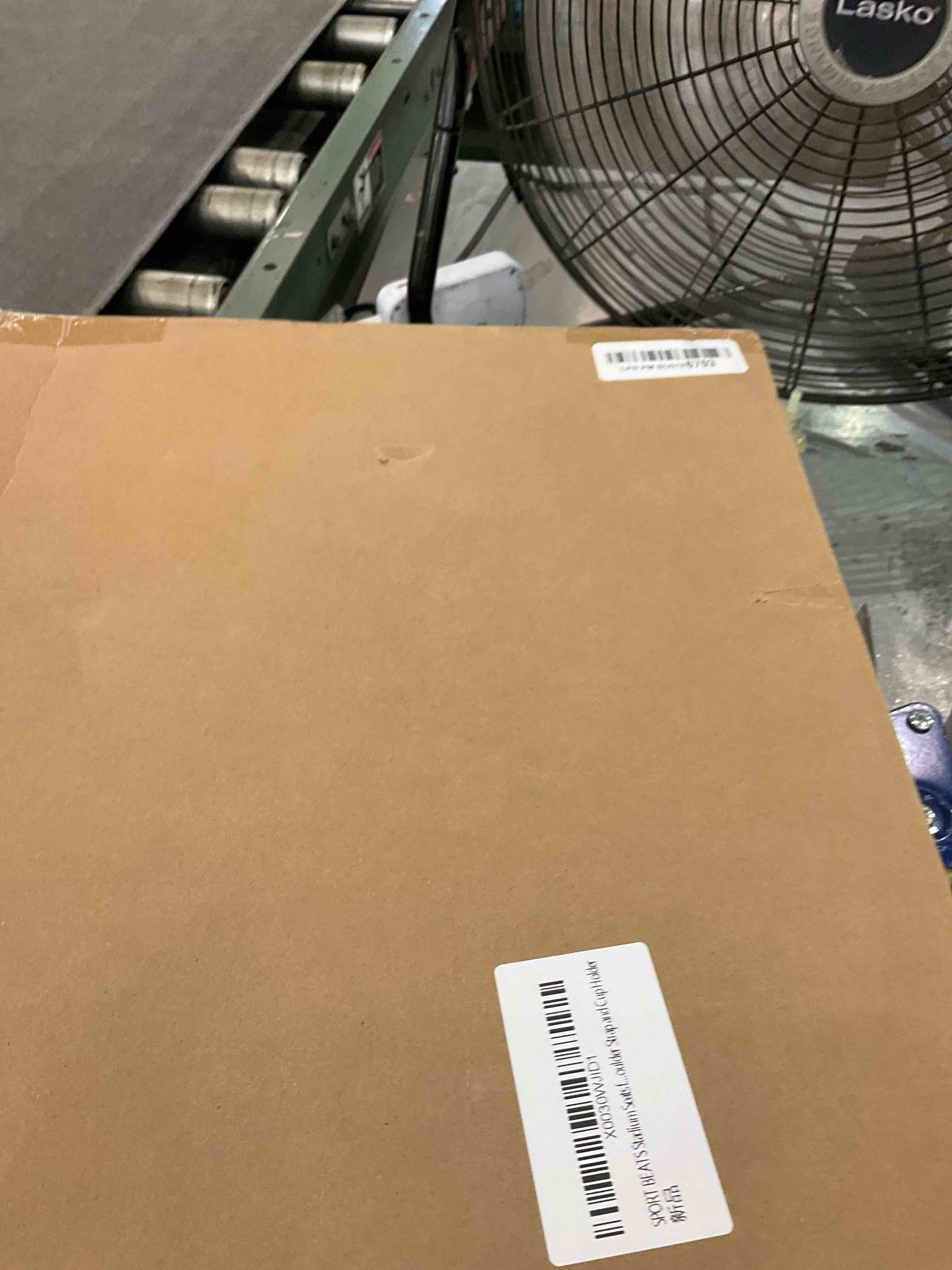https://s3.amazonaws.com/lotting-images-prod/BargainHunt/EXS01596306_1719334142309.jpeg