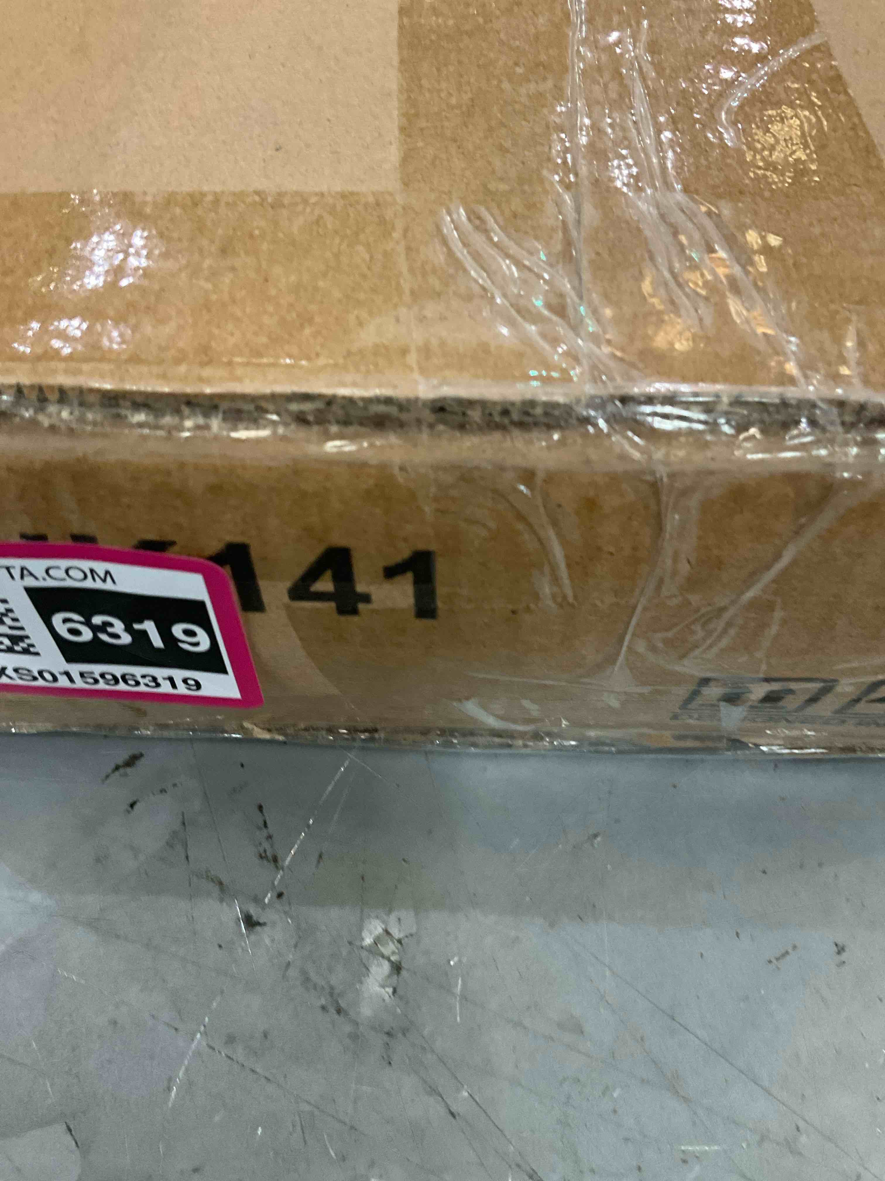 https://s3.amazonaws.com/lotting-images-prod/BargainHunt/EXS01596319_1719334865846.jpeg