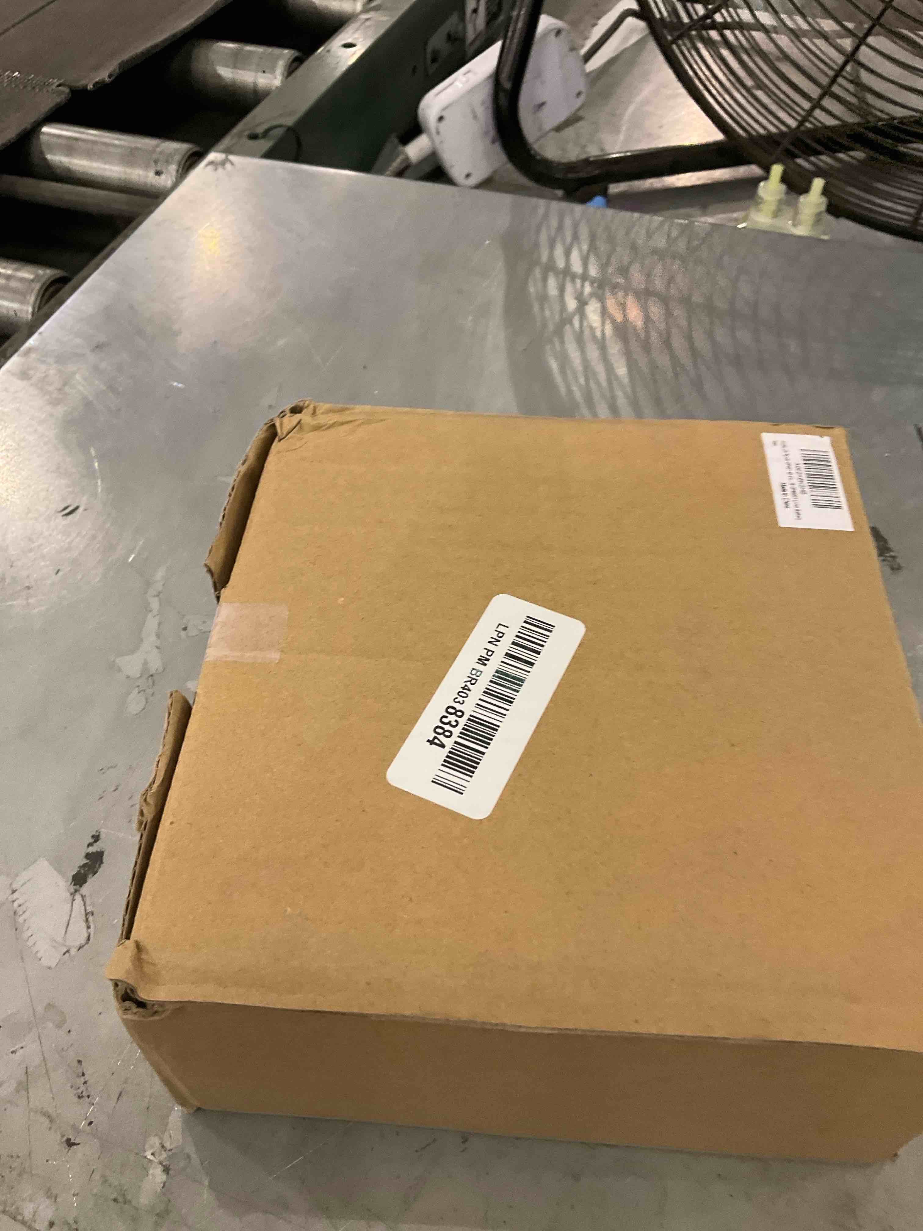 https://s3.amazonaws.com/lotting-images-prod/BargainHunt/EXS01596606_1719428282722.jpeg