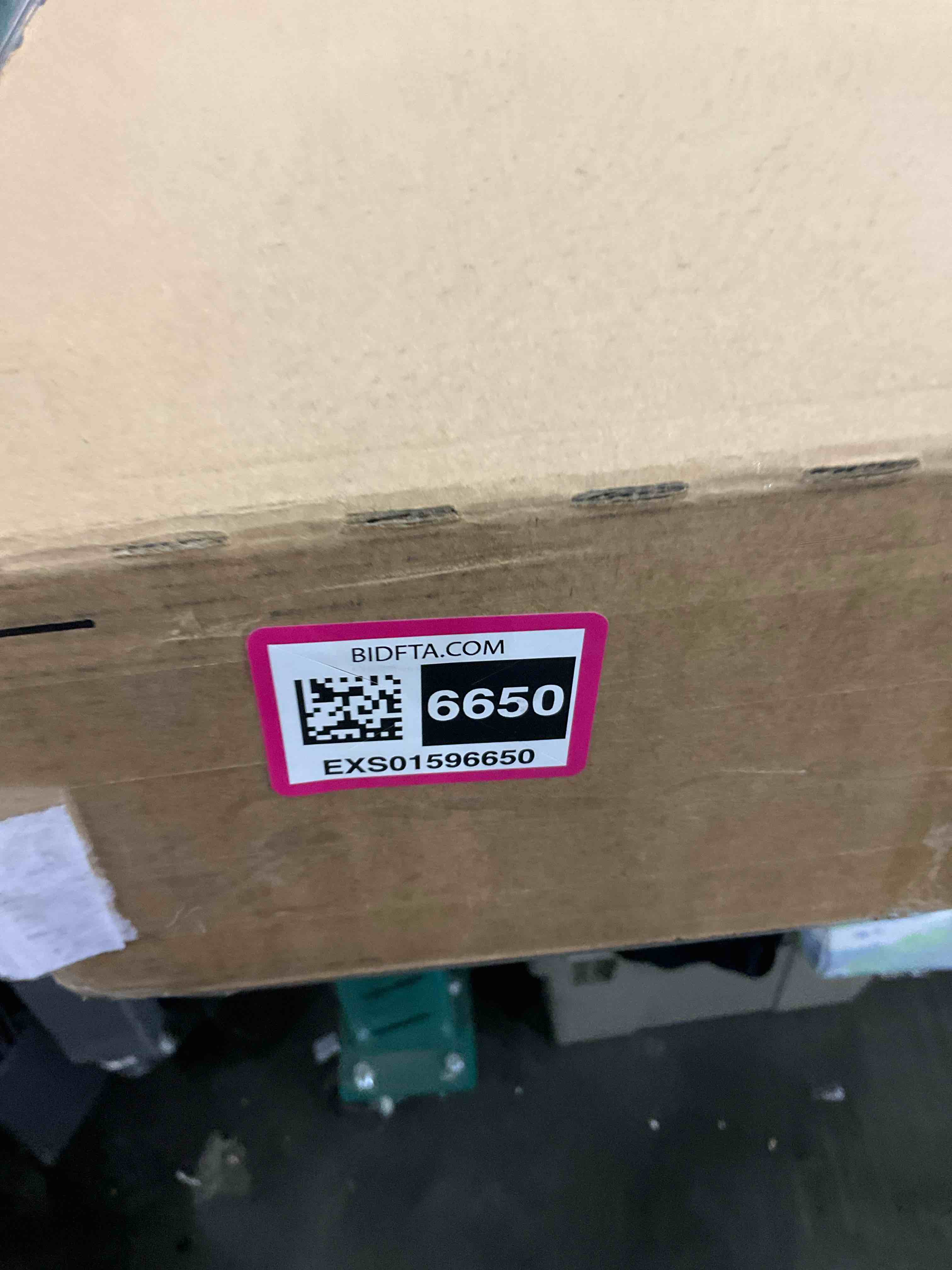 https://s3.amazonaws.com/lotting-images-prod/BargainHunt/EXS01596650_1719495060603.jpeg