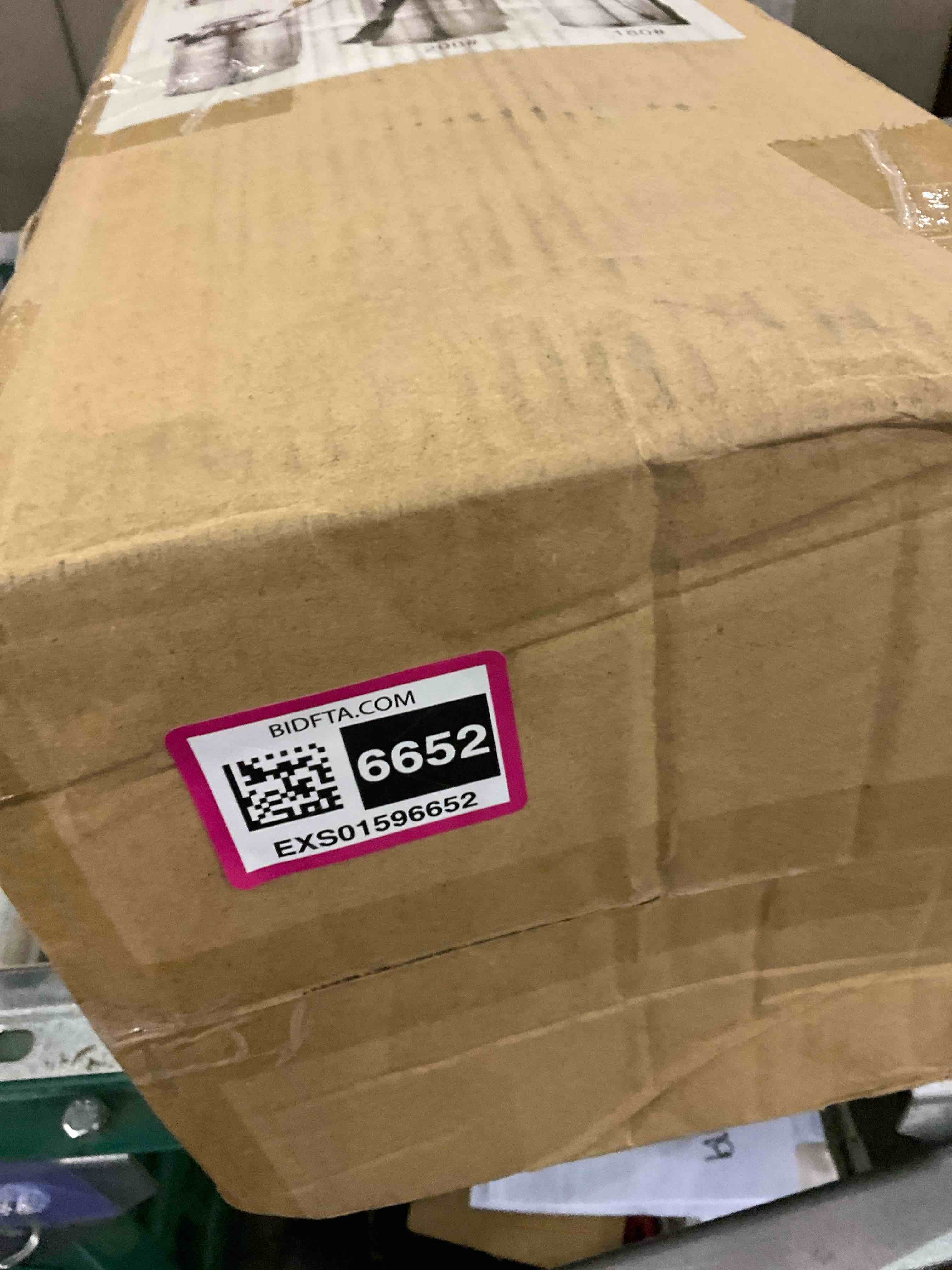 https://s3.amazonaws.com/lotting-images-prod/BargainHunt/EXS01596652_1719495287963.jpeg
