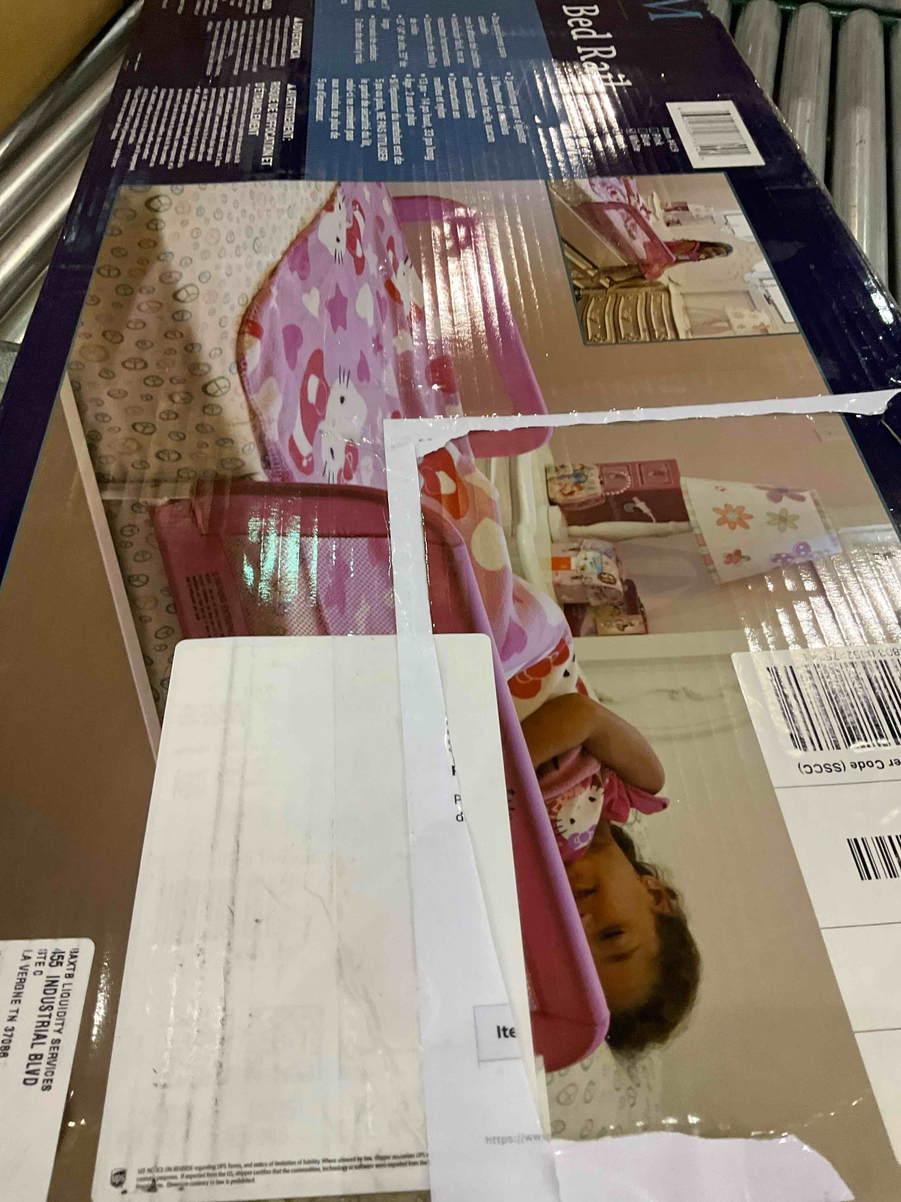 https://s3.amazonaws.com/lotting-images-prod/BargainHunt/EXS01596662_1719496590401.jpeg