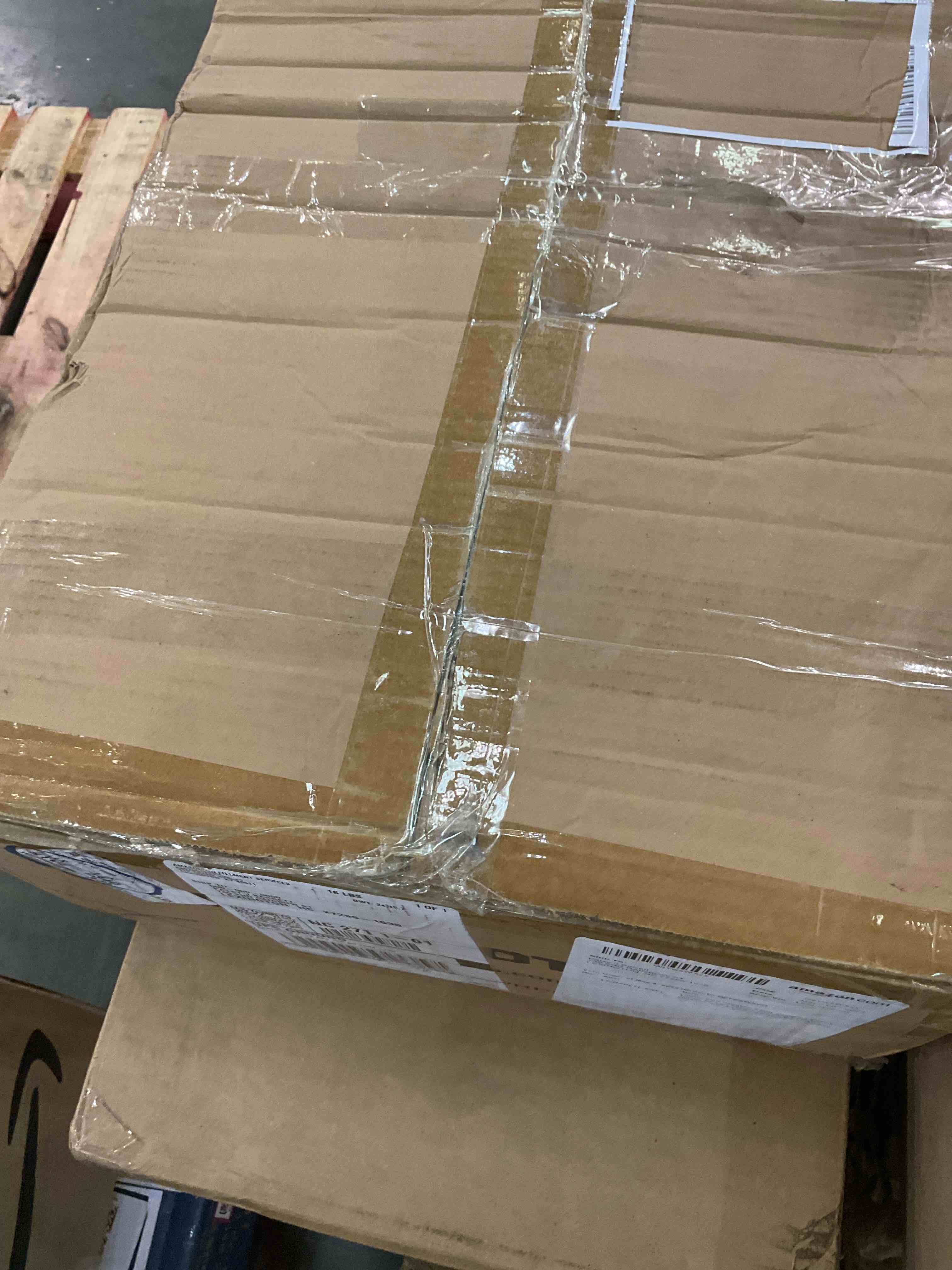 https://s3.amazonaws.com/lotting-images-prod/BargainHunt/EXS01596925_1719938755733.jpeg