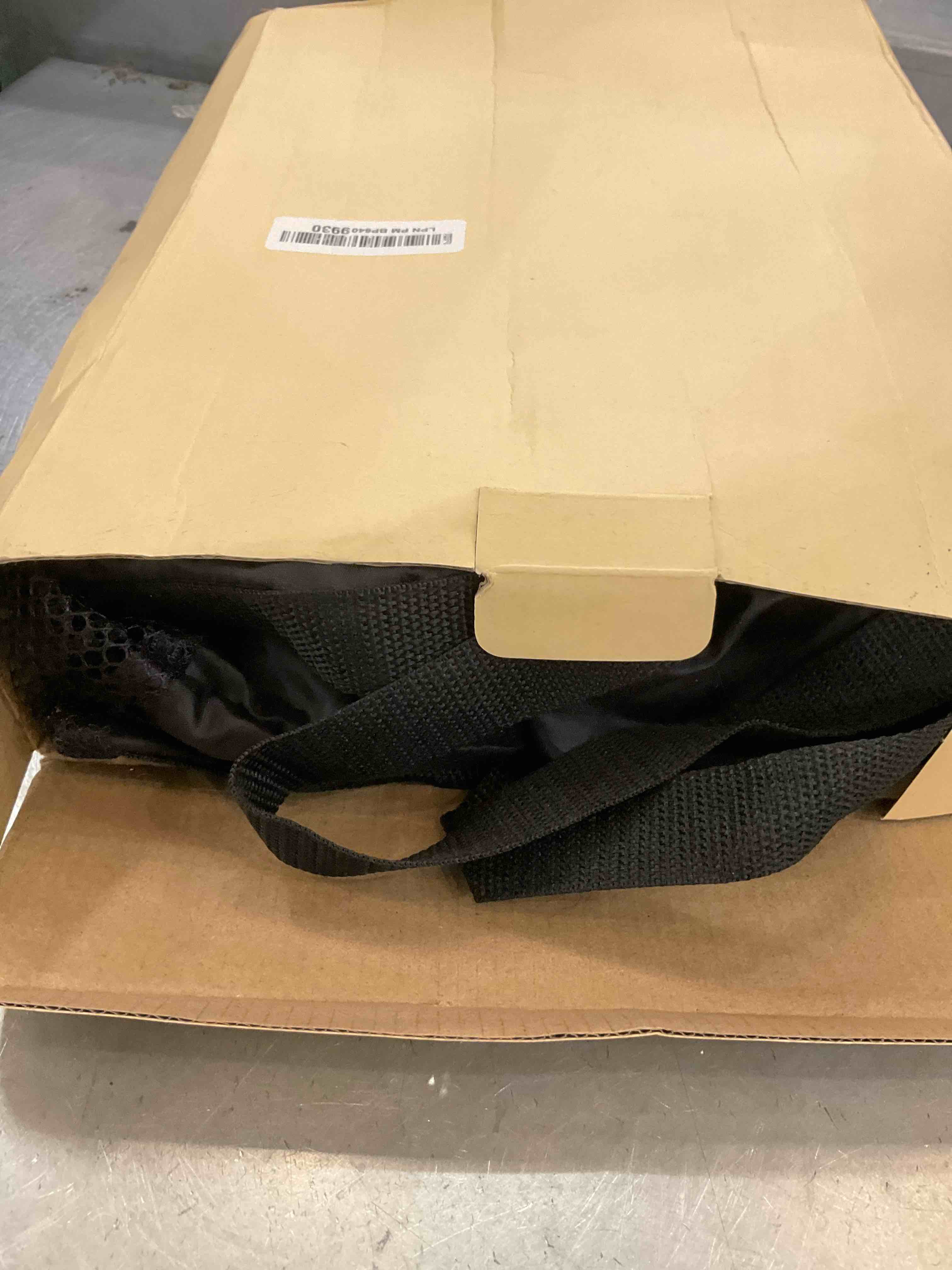 https://s3.amazonaws.com/lotting-images-prod/BargainHunt/EXS01597027_1719340802488.jpeg