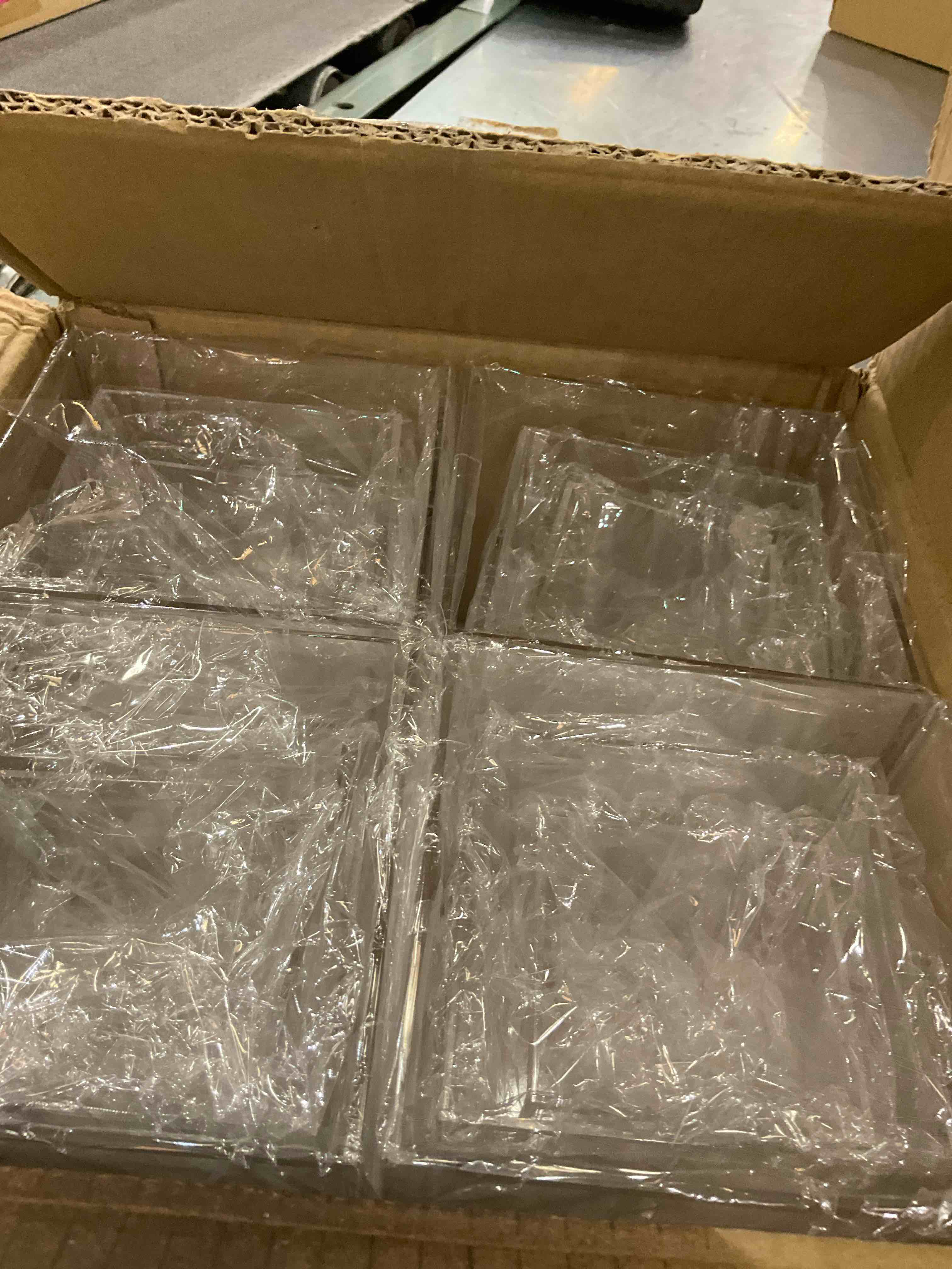 https://s3.amazonaws.com/lotting-images-prod/BargainHunt/EXS01597130_1719409602758.jpeg