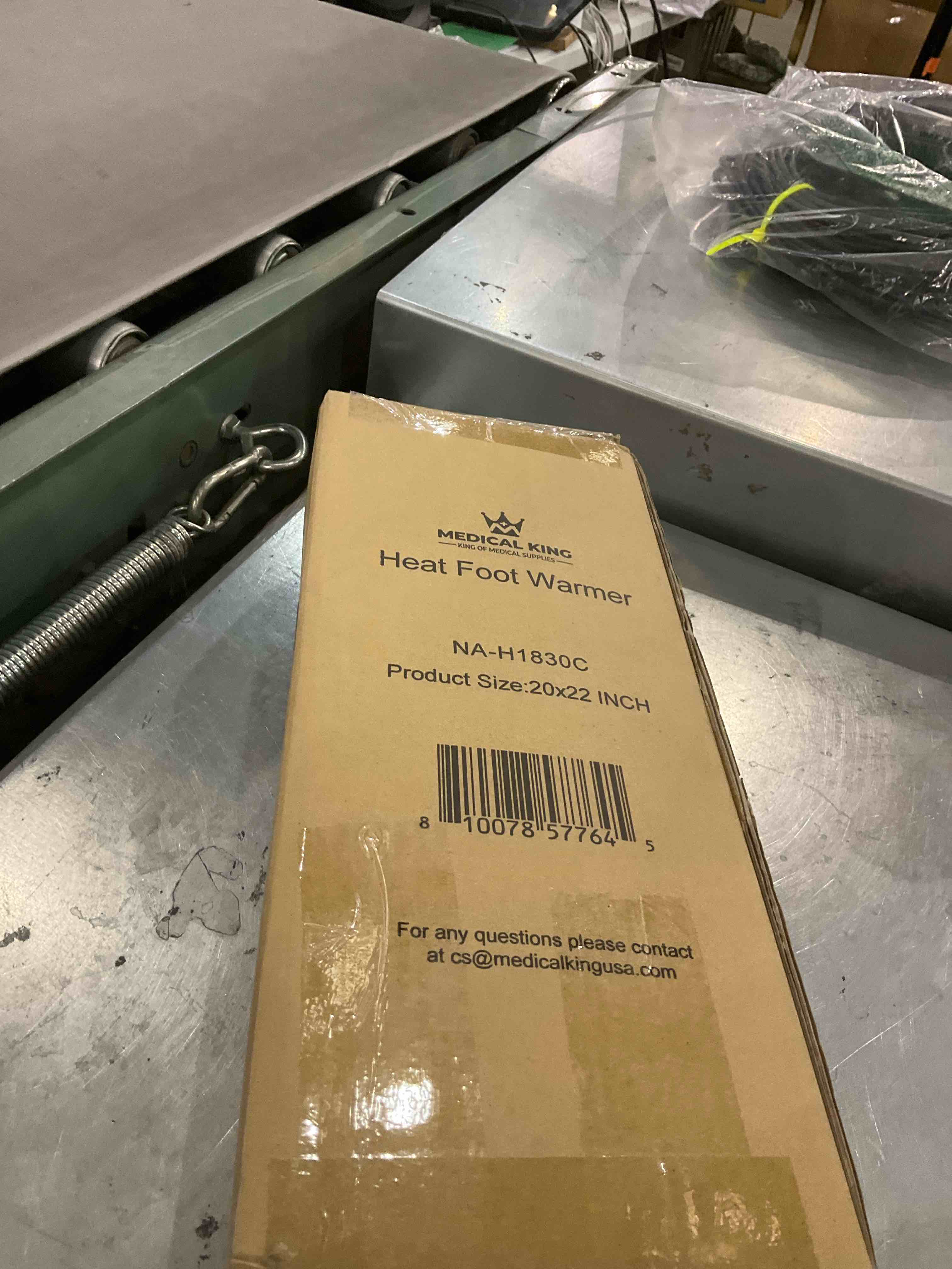 https://s3.amazonaws.com/lotting-images-prod/BargainHunt/EXS01597261_1719492018224.jpeg