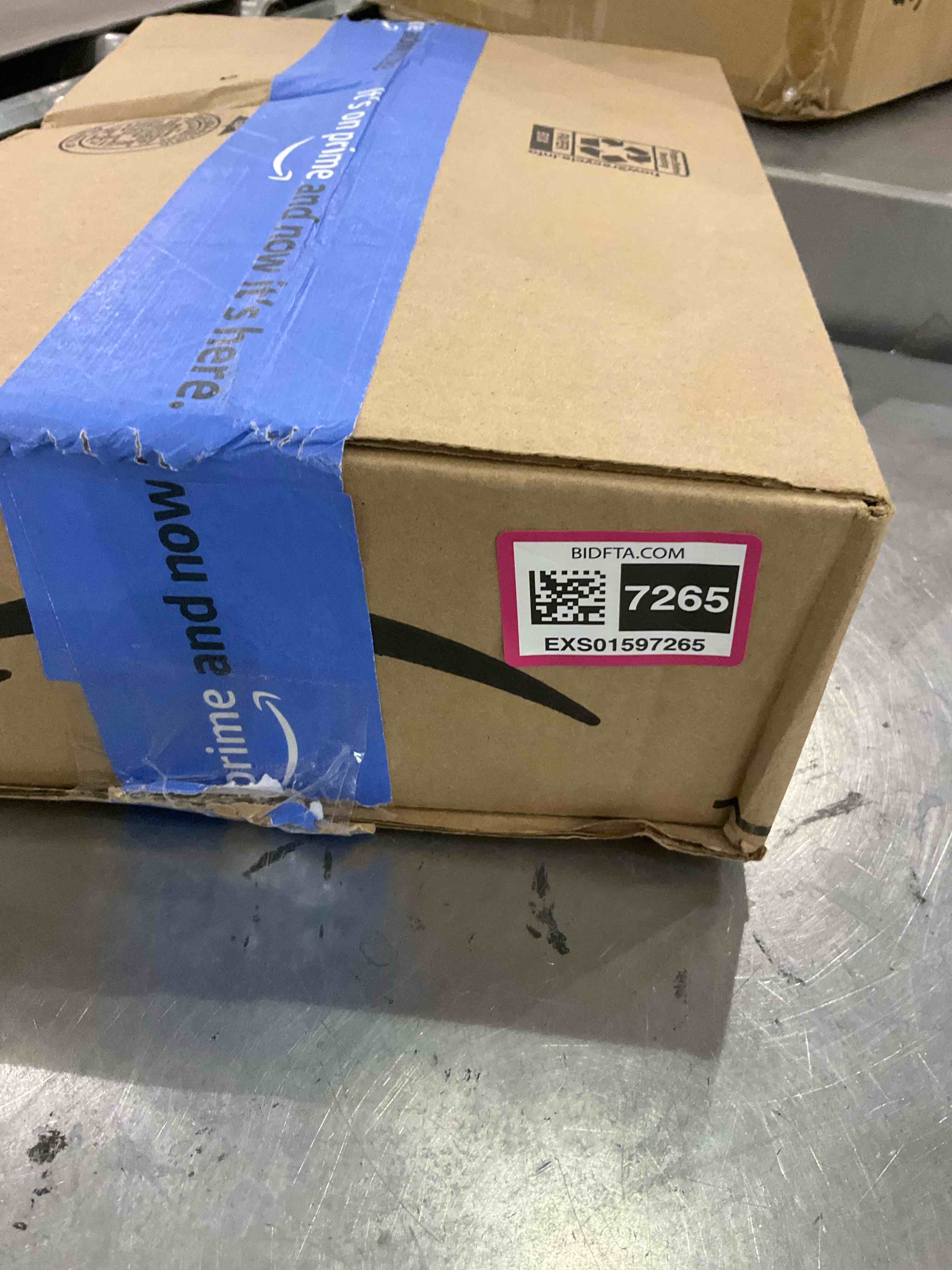 https://s3.amazonaws.com/lotting-images-prod/BargainHunt/EXS01597265_1719495036690.jpeg
