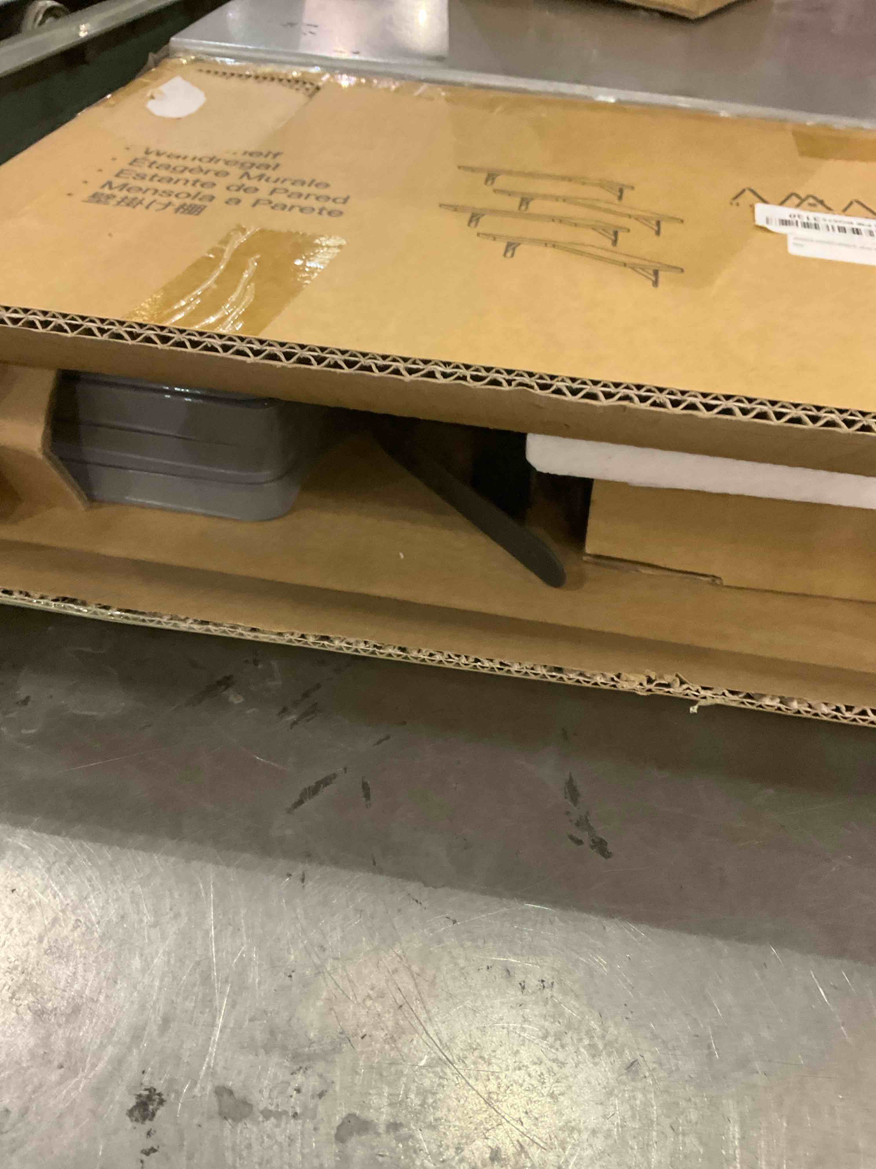 https://s3.amazonaws.com/lotting-images-prod/BargainHunt/EXS01597285_1719497432098.jpeg