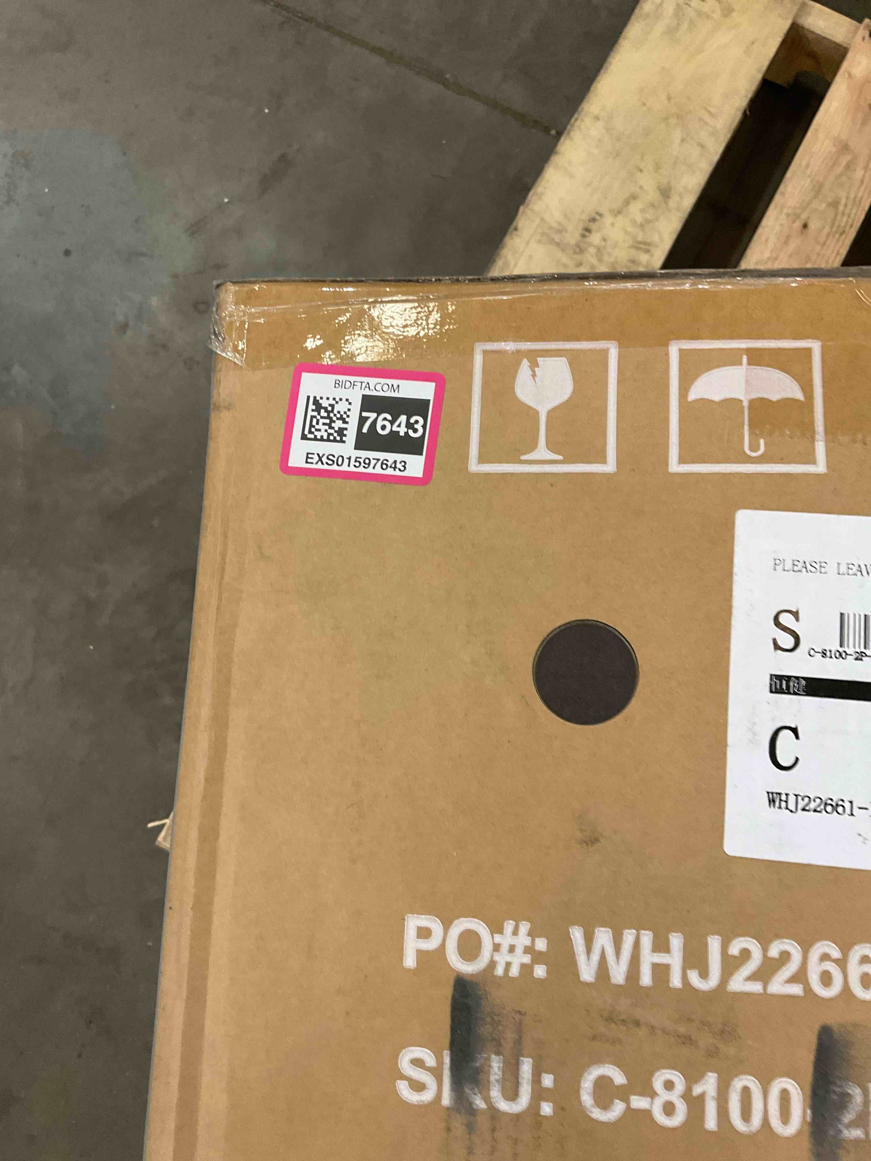 https://s3.amazonaws.com/lotting-images-prod/BargainHunt/EXS01597643_1723223904922.jpeg