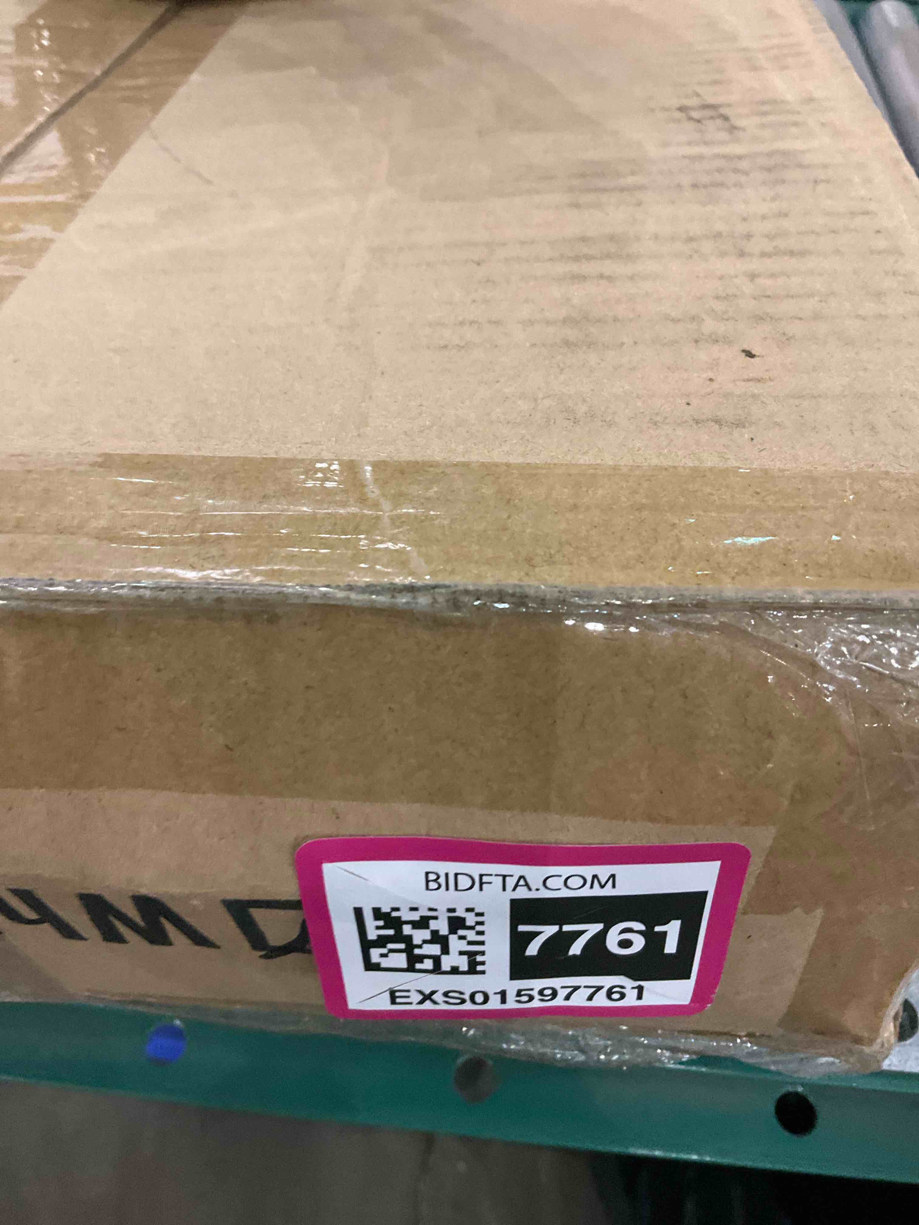 https://s3.amazonaws.com/lotting-images-prod/BargainHunt/EXS01597761_1723633985874.jpeg