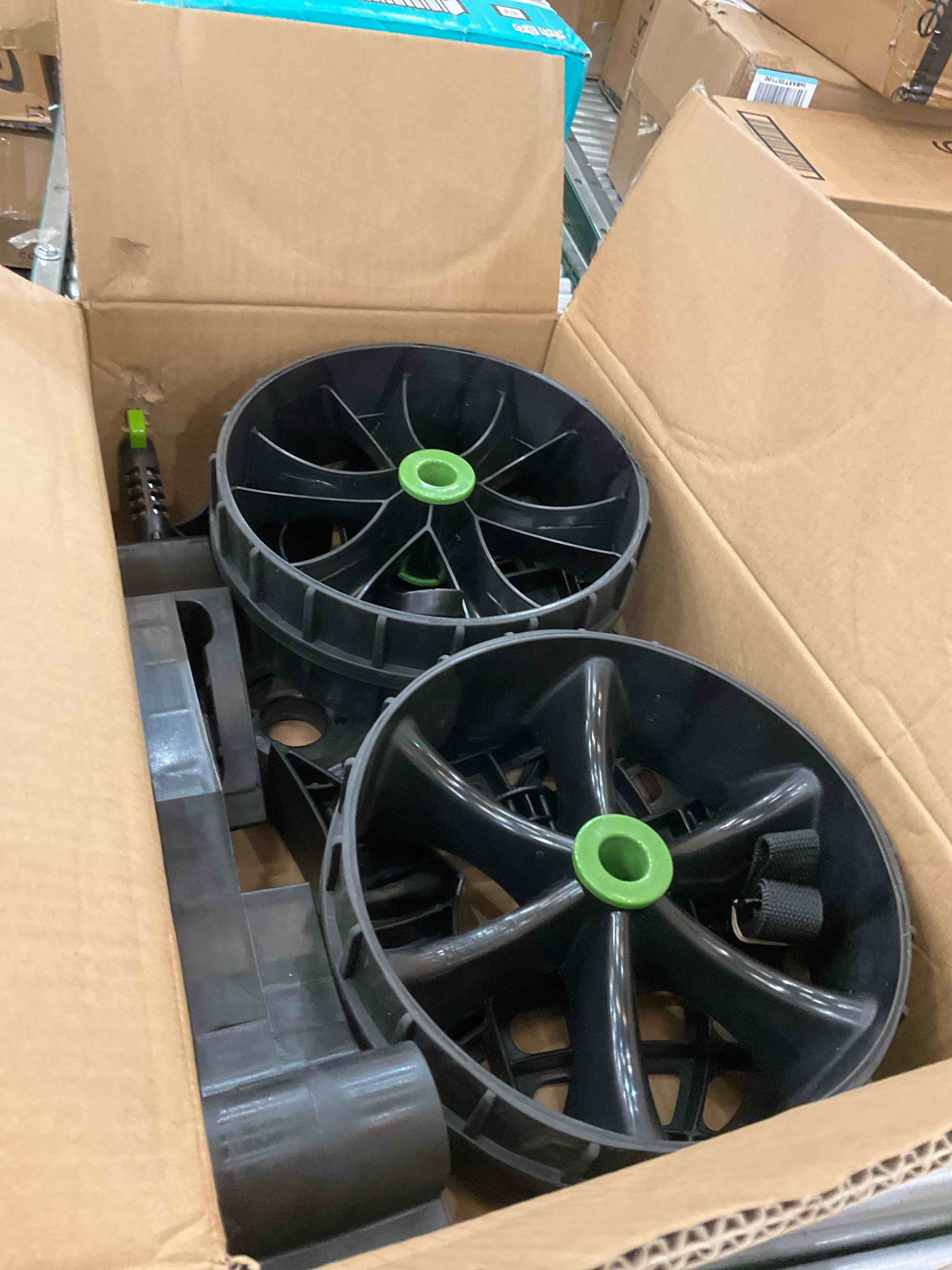 https://s3.amazonaws.com/lotting-images-prod/BargainHunt/EXS01597919_1723568628528.jpeg