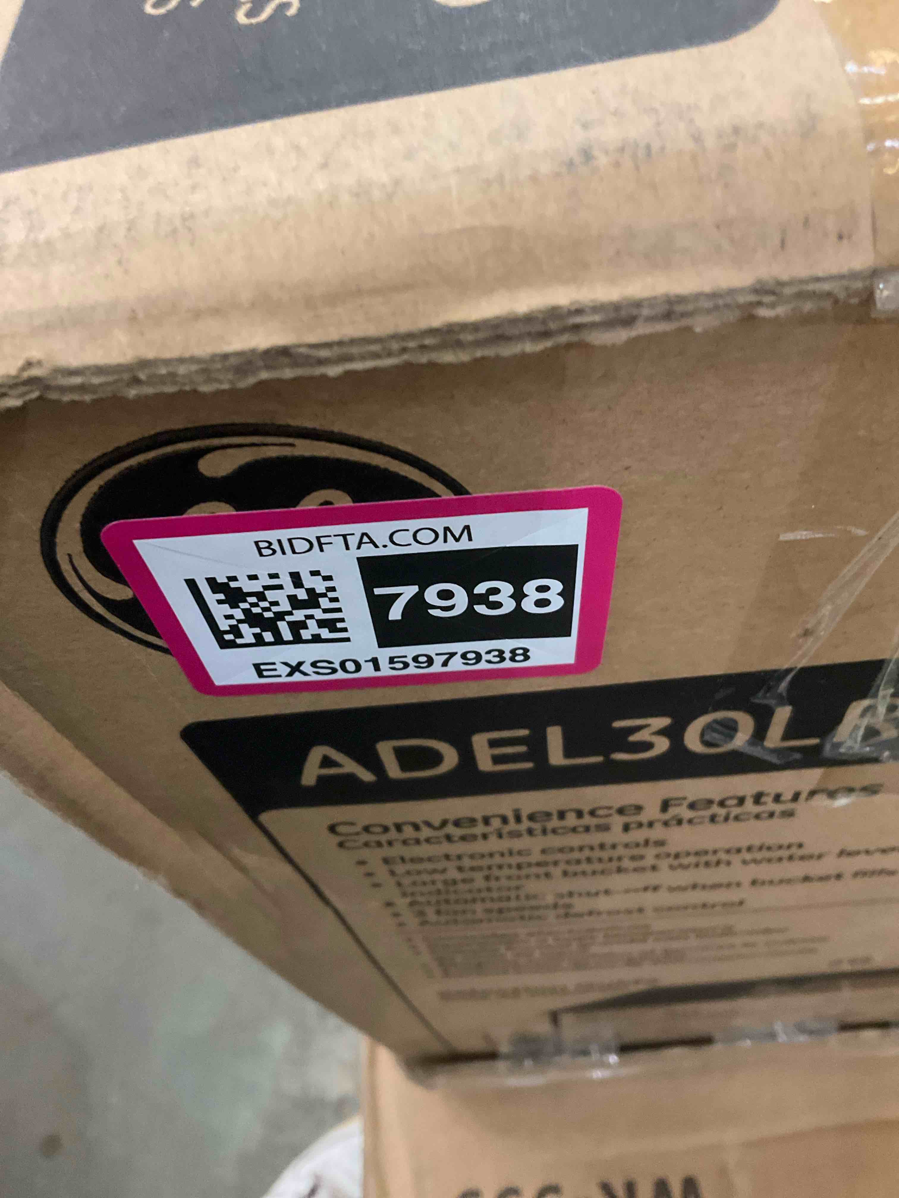 https://s3.amazonaws.com/lotting-images-prod/BargainHunt/EXS01597938_1723570353429.jpeg