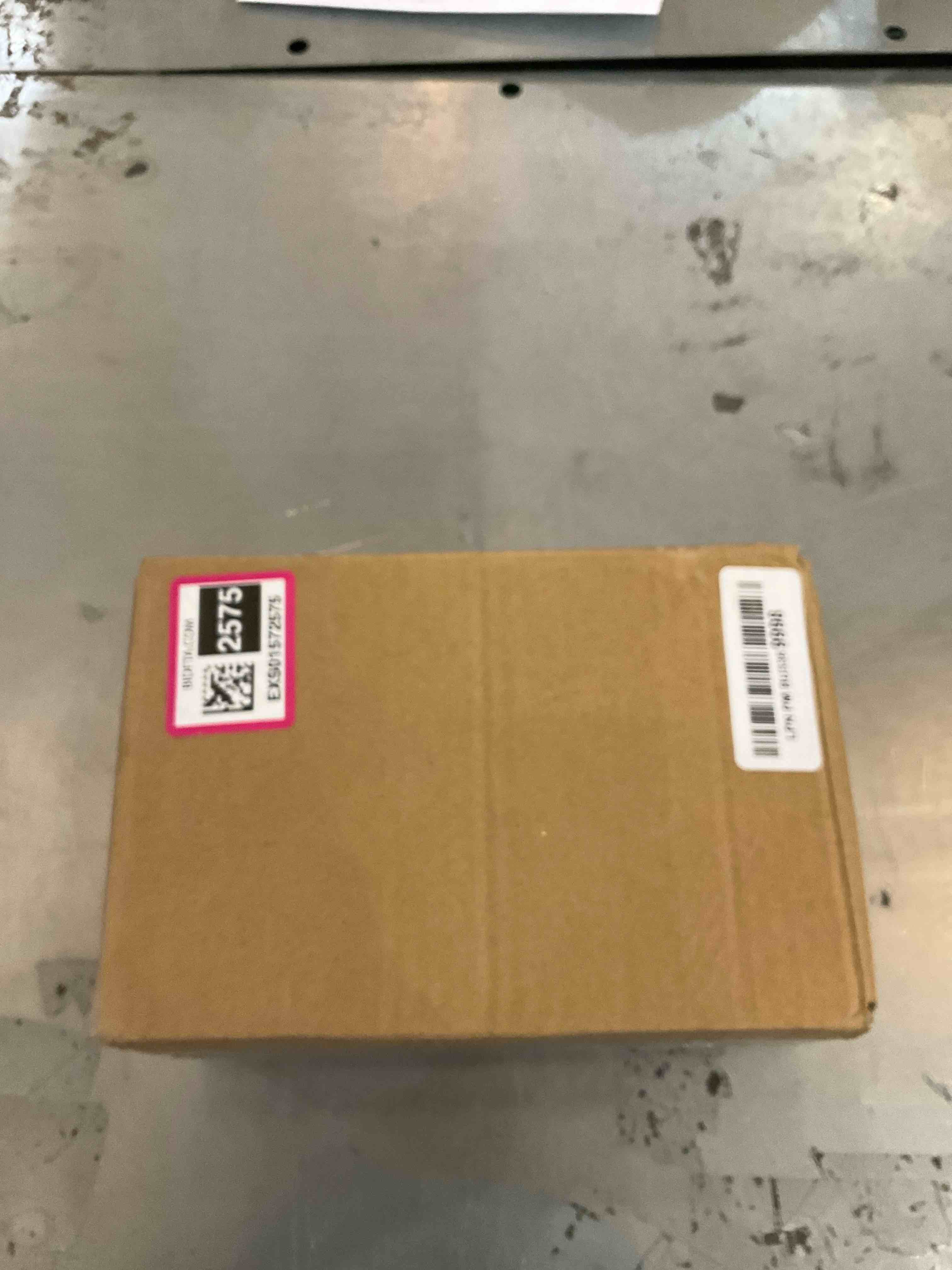 https://s3.amazonaws.com/lotting-images-prod/BargainHunt/EXS01598383_1719330745589.jpeg