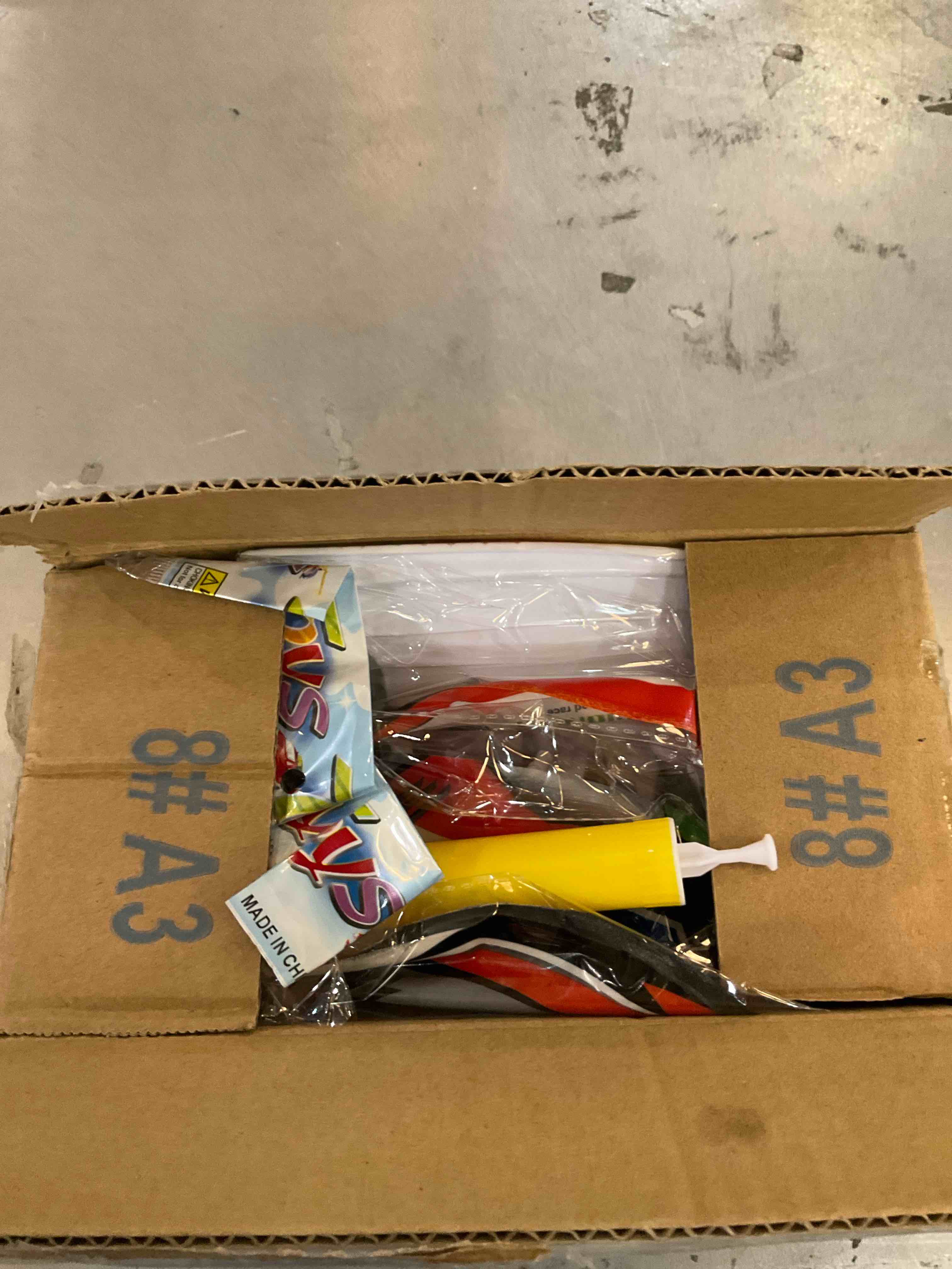 https://s3.amazonaws.com/lotting-images-prod/BargainHunt/EXS01598383_1719330758610.jpeg
