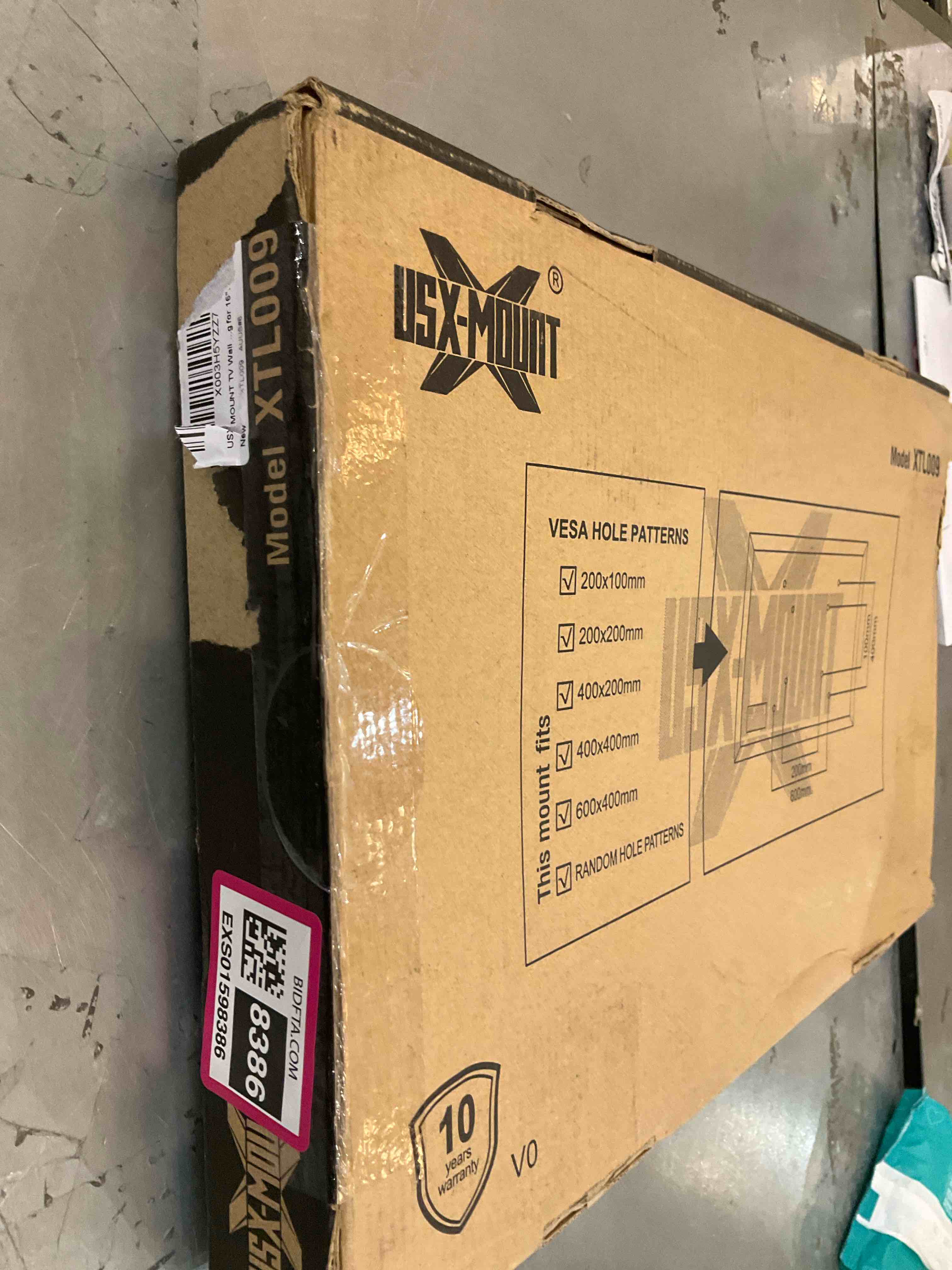 https://s3.amazonaws.com/lotting-images-prod/BargainHunt/EXS01598386_1719334009206.jpeg