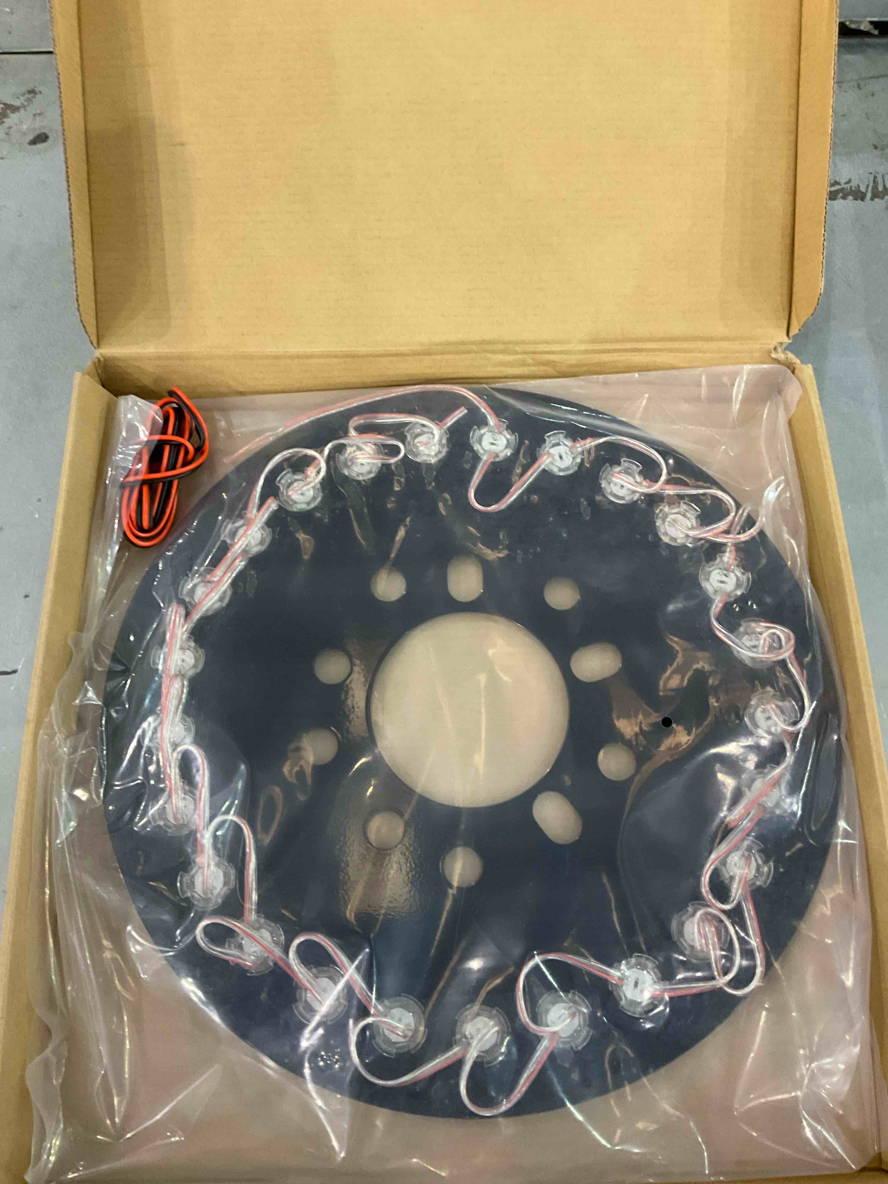 https://s3.amazonaws.com/lotting-images-prod/BargainHunt/EXS01598423_1719495600305.jpeg