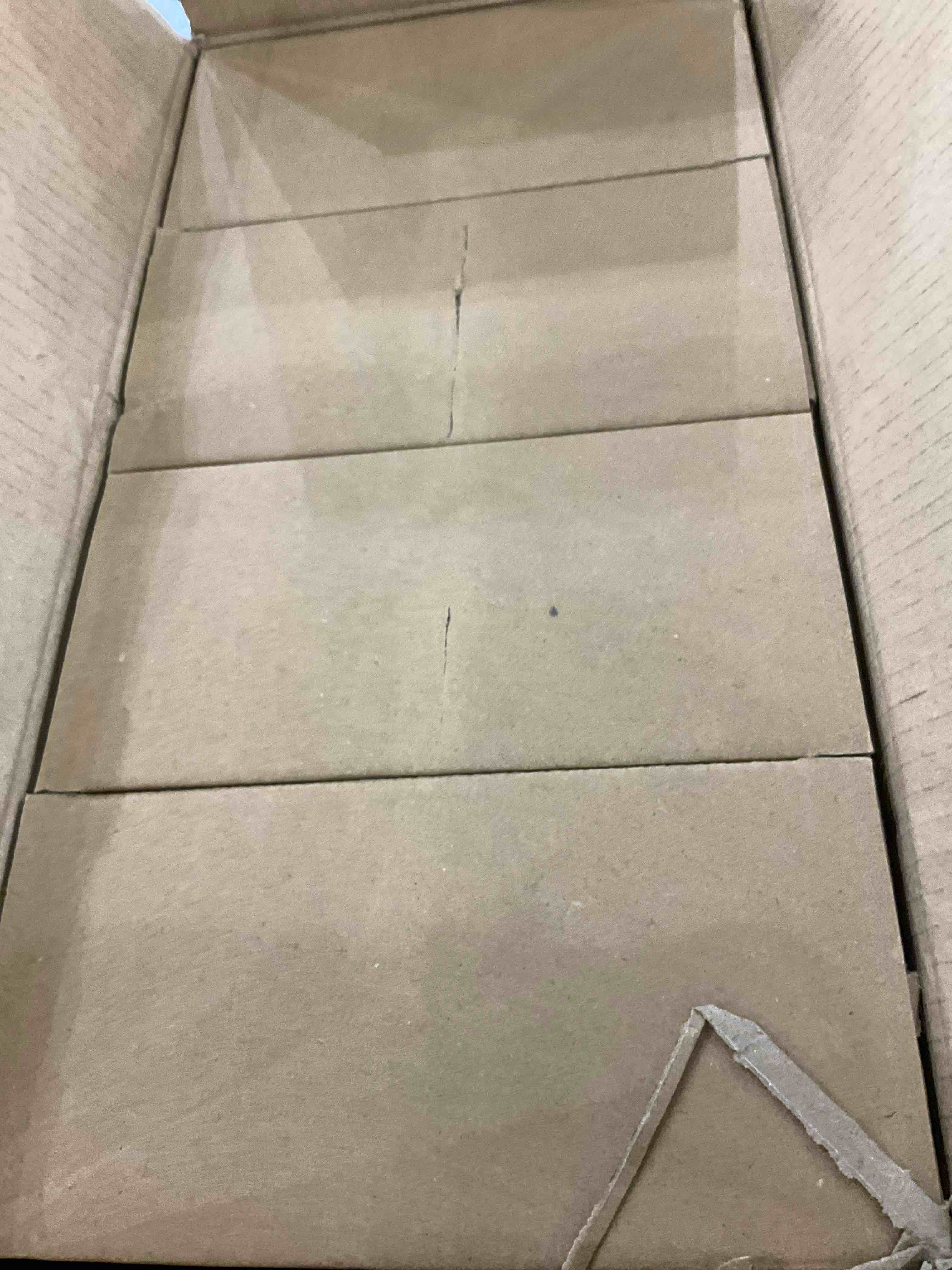 https://s3.amazonaws.com/lotting-images-prod/BargainHunt/EXS01598583_1719232508204.jpeg