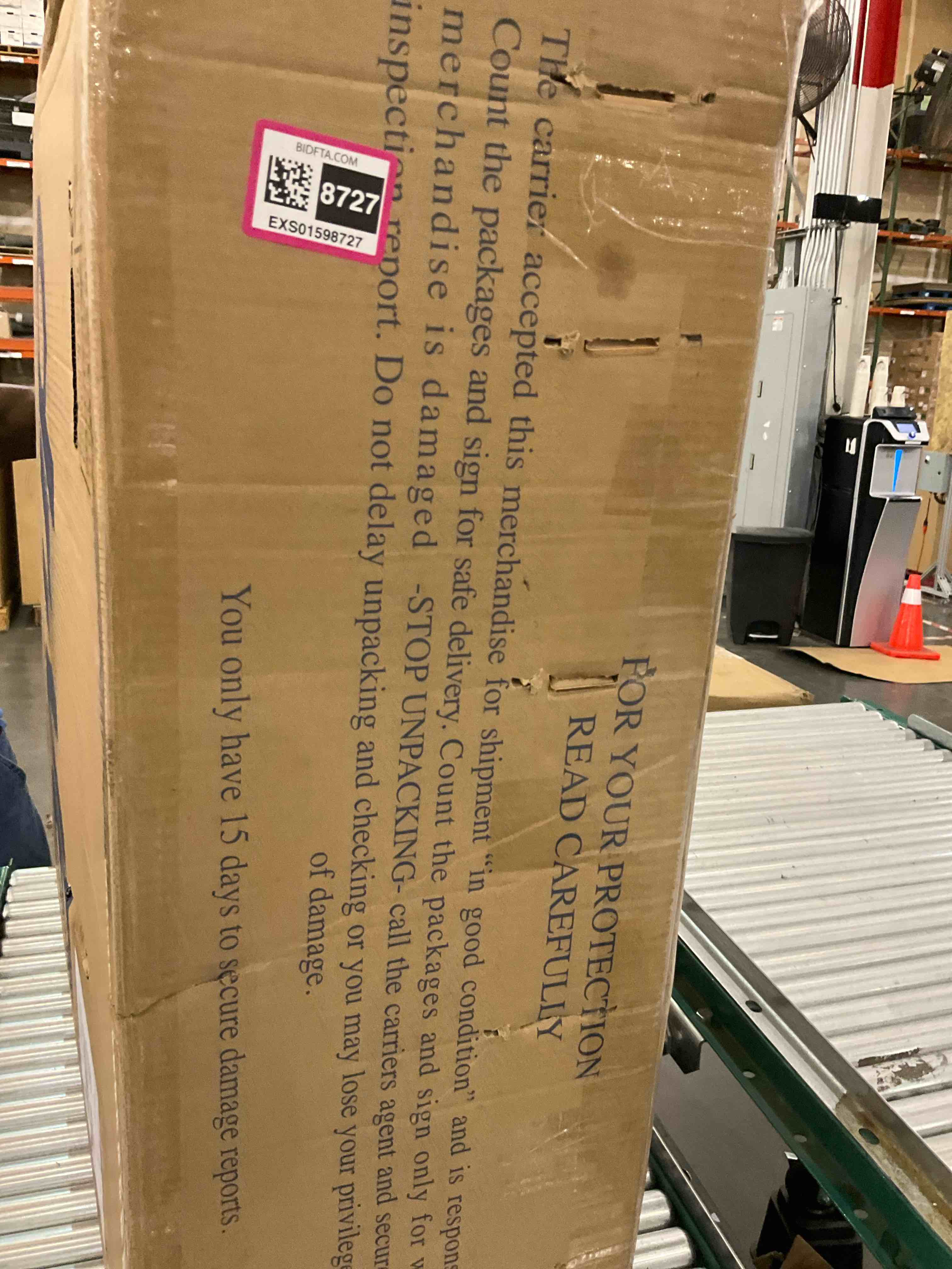 https://s3.amazonaws.com/lotting-images-prod/BargainHunt/EXS01598727_1719323394639.jpeg