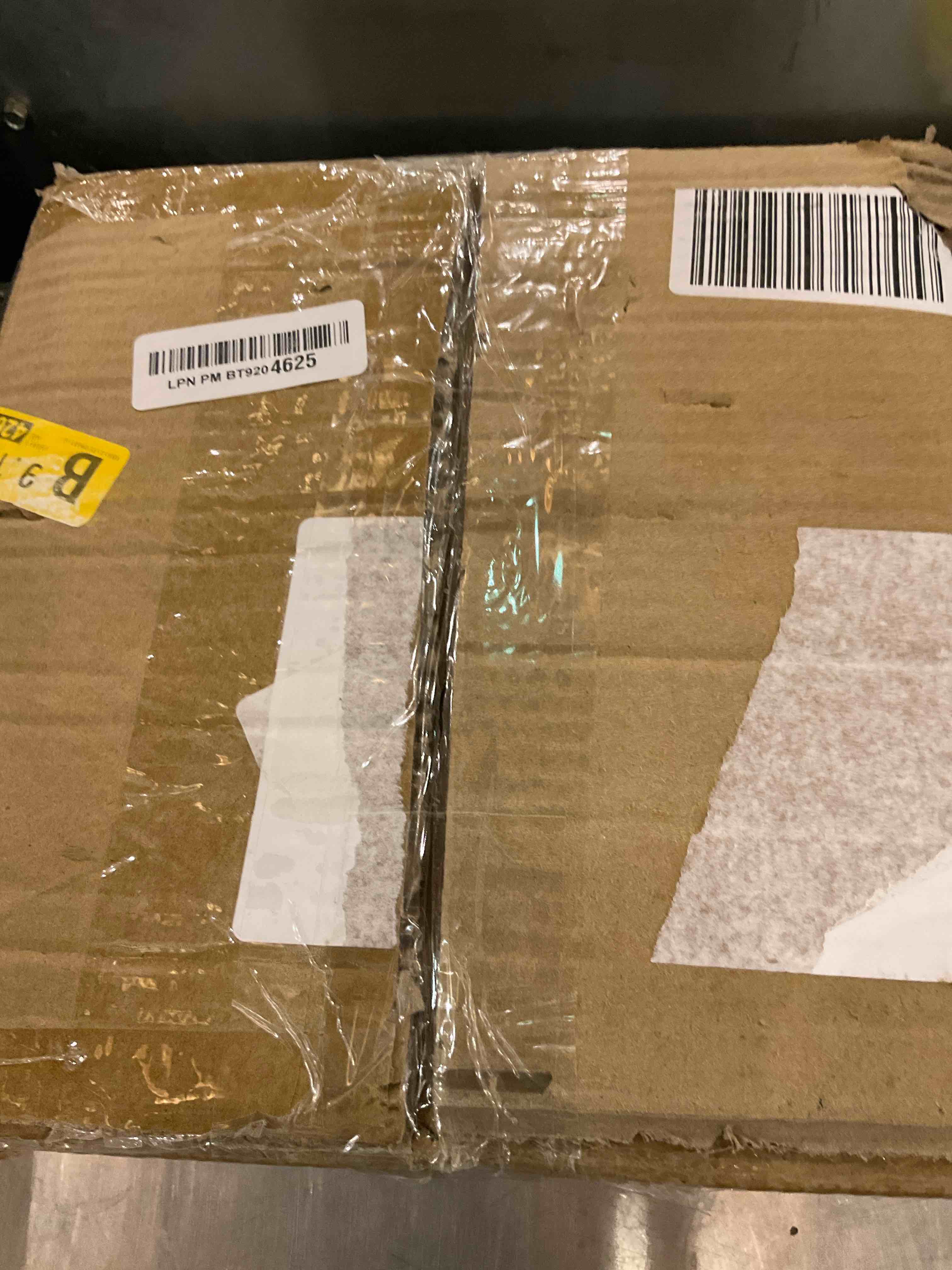 https://s3.amazonaws.com/lotting-images-prod/BargainHunt/EXS01598833_1719423043338.jpeg