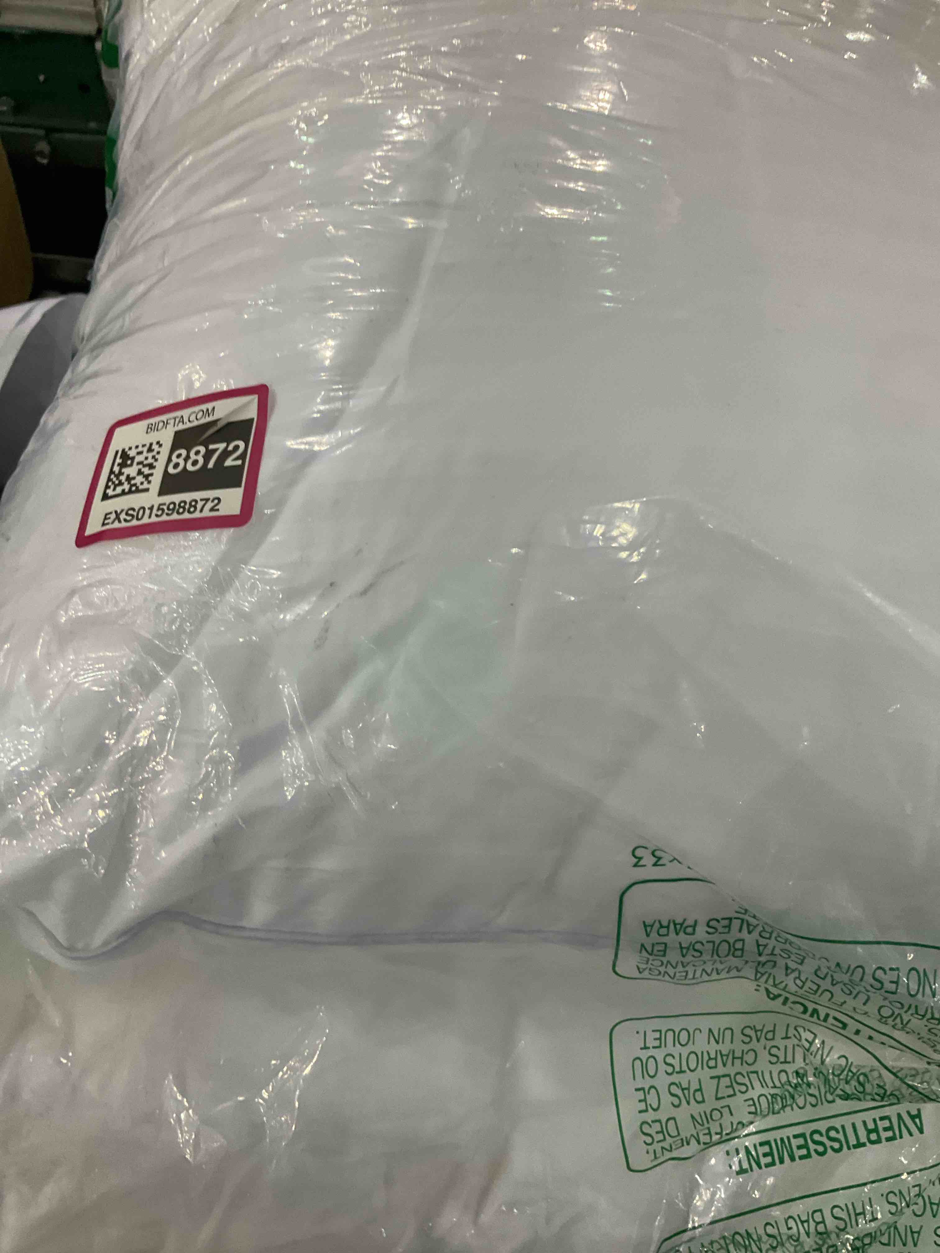 https://s3.amazonaws.com/lotting-images-prod/BargainHunt/EXS01598872_1719491151555.jpeg