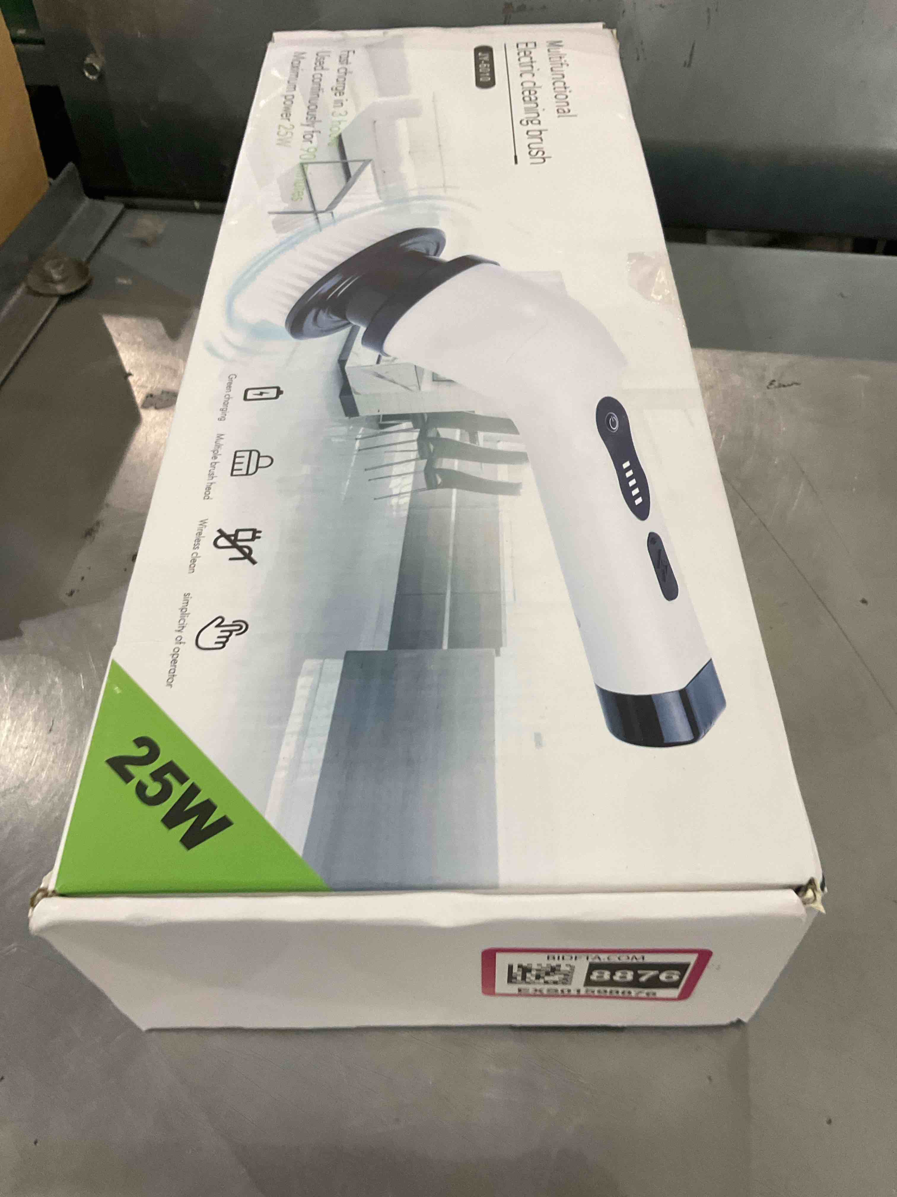 https://s3.amazonaws.com/lotting-images-prod/BargainHunt/EXS01598876_1719492433495.jpeg