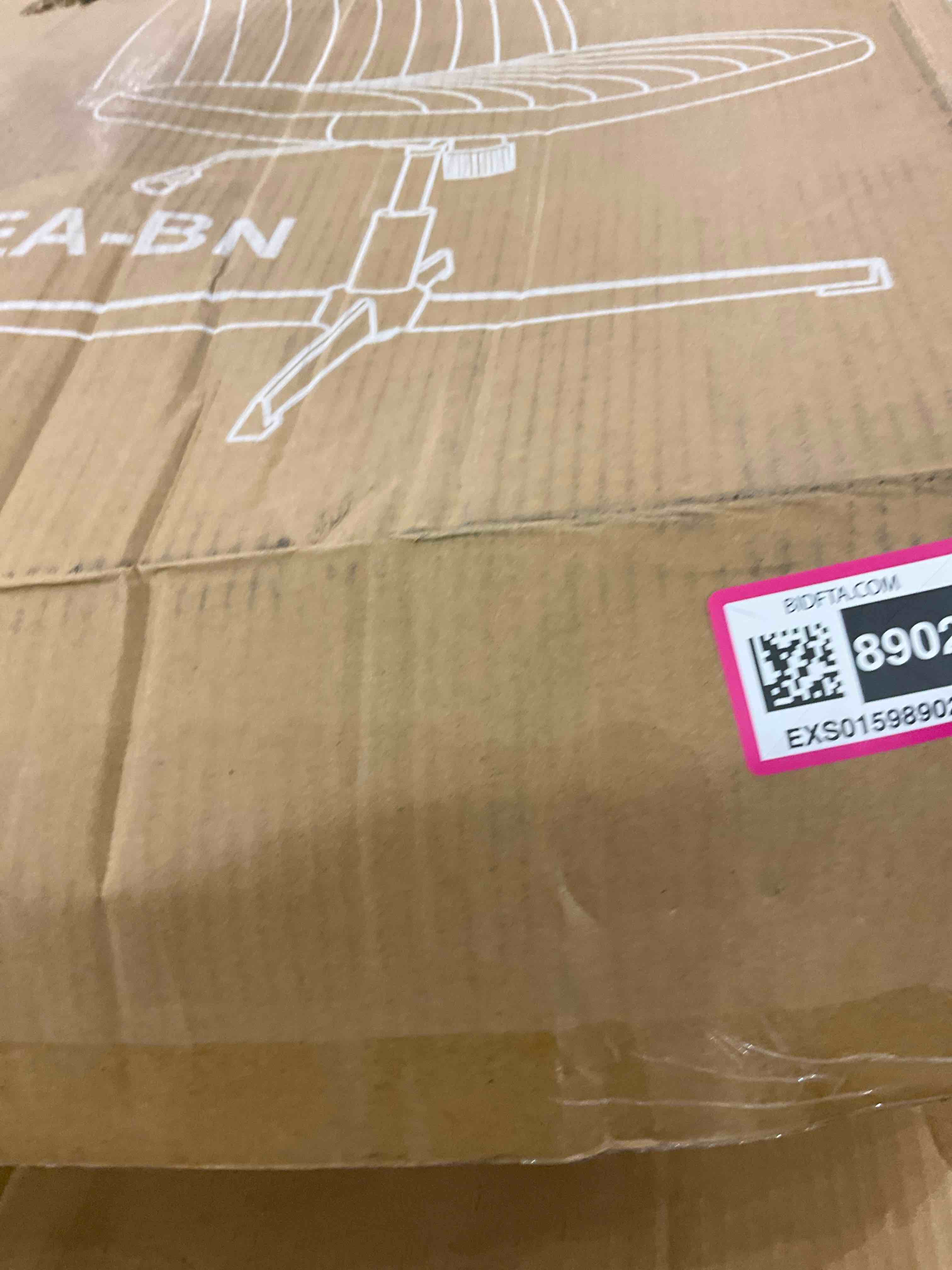 https://s3.amazonaws.com/lotting-images-prod/BargainHunt/EXS01598902_1719502198790.jpeg