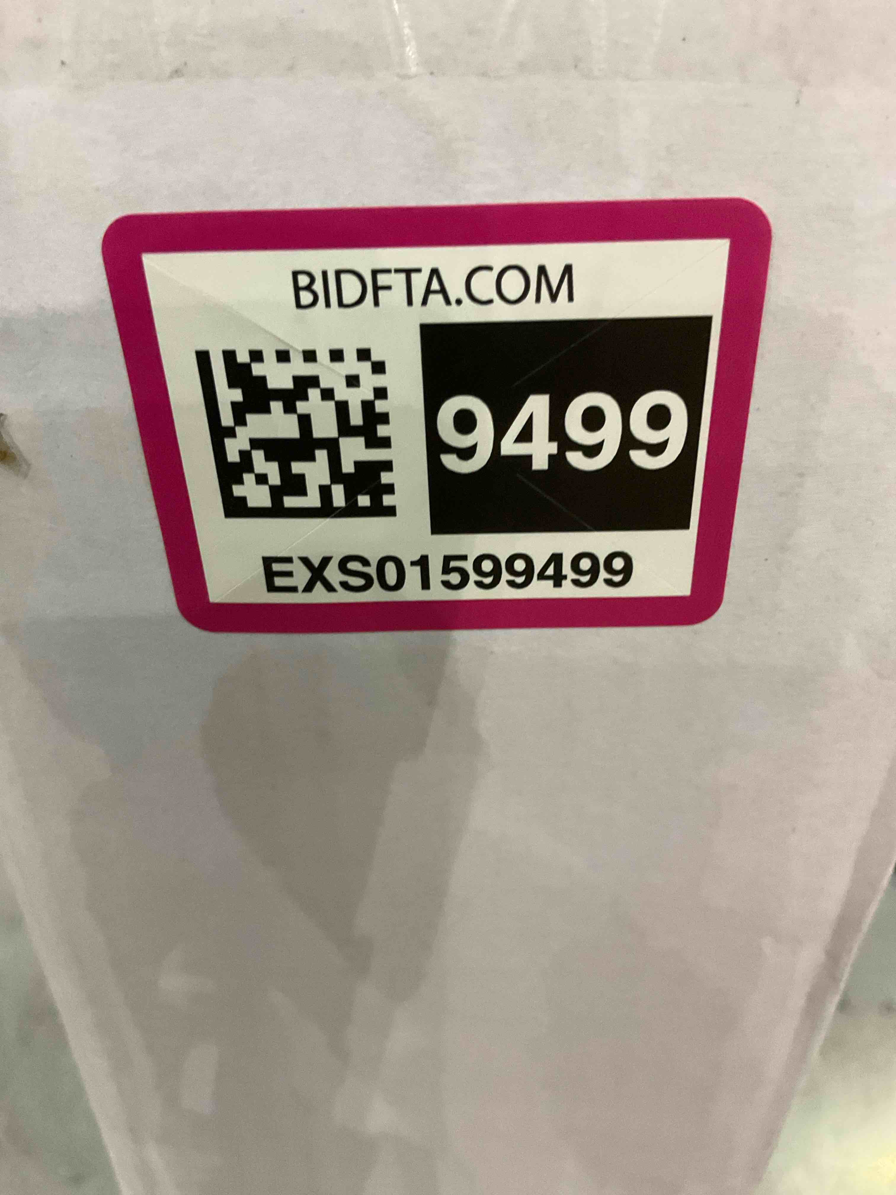 https://s3.amazonaws.com/lotting-images-prod/BargainHunt/EXS01599499_1719492755270.jpeg