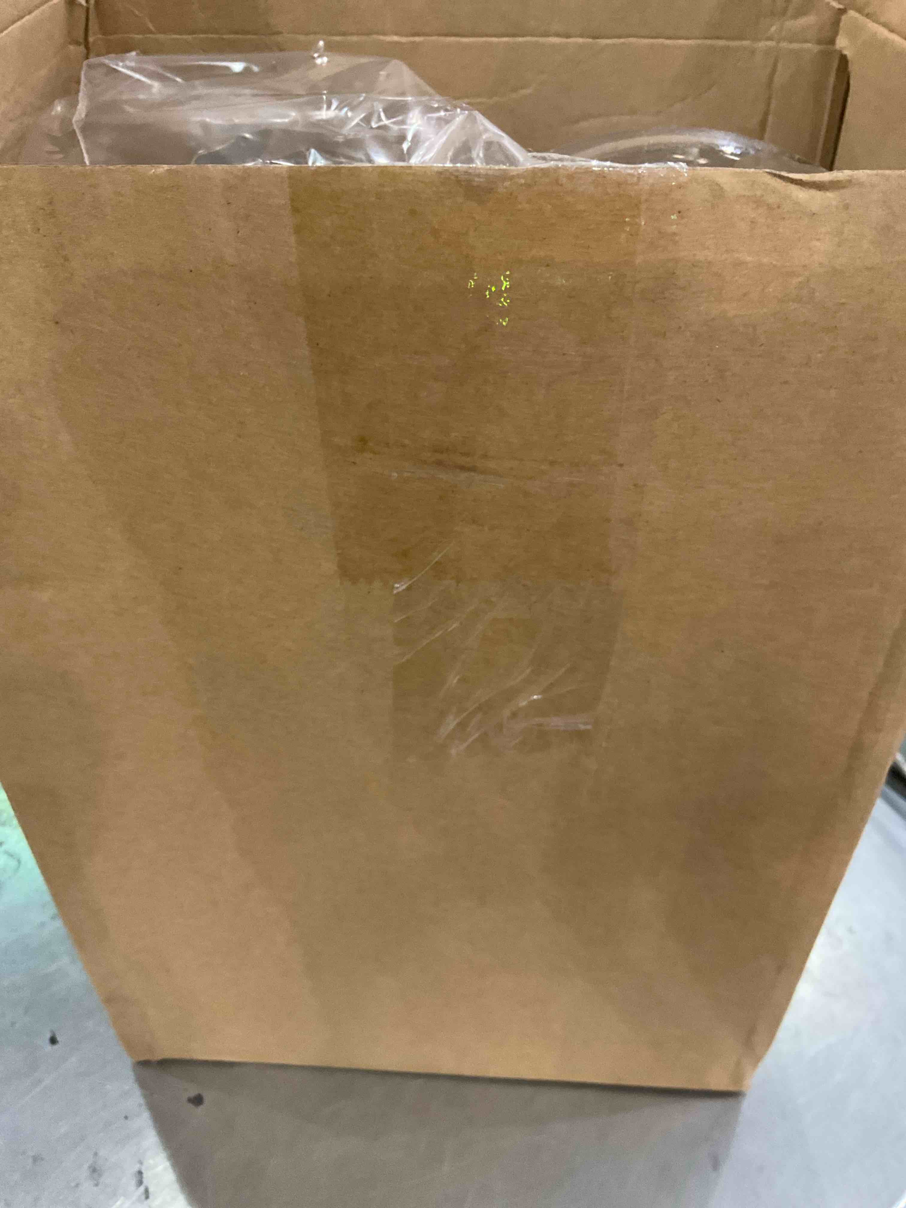 https://s3.amazonaws.com/lotting-images-prod/BargainHunt/EXS01599509_1719496139509.jpeg