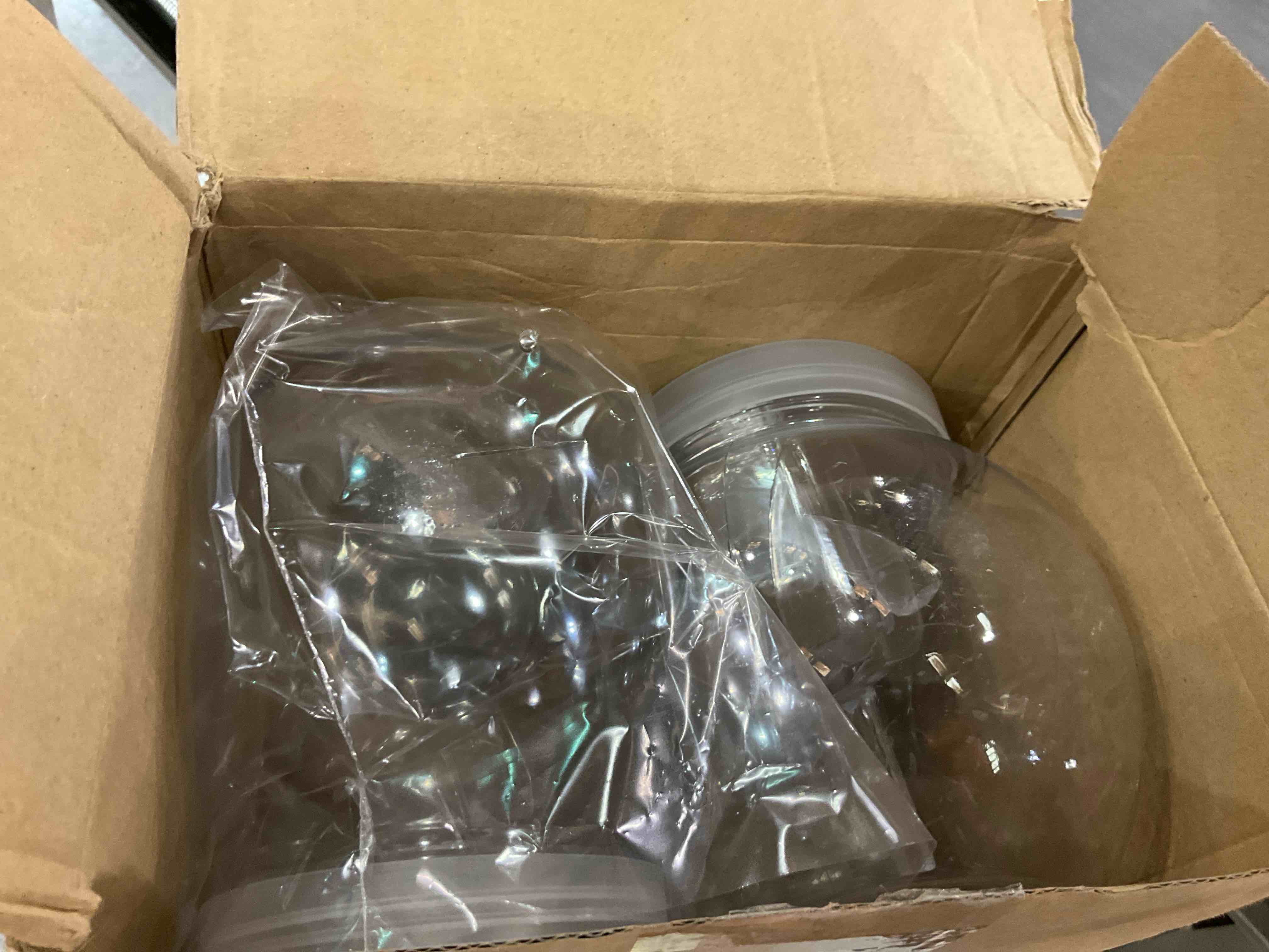 https://s3.amazonaws.com/lotting-images-prod/BargainHunt/EXS01599509_1719496144200.jpeg