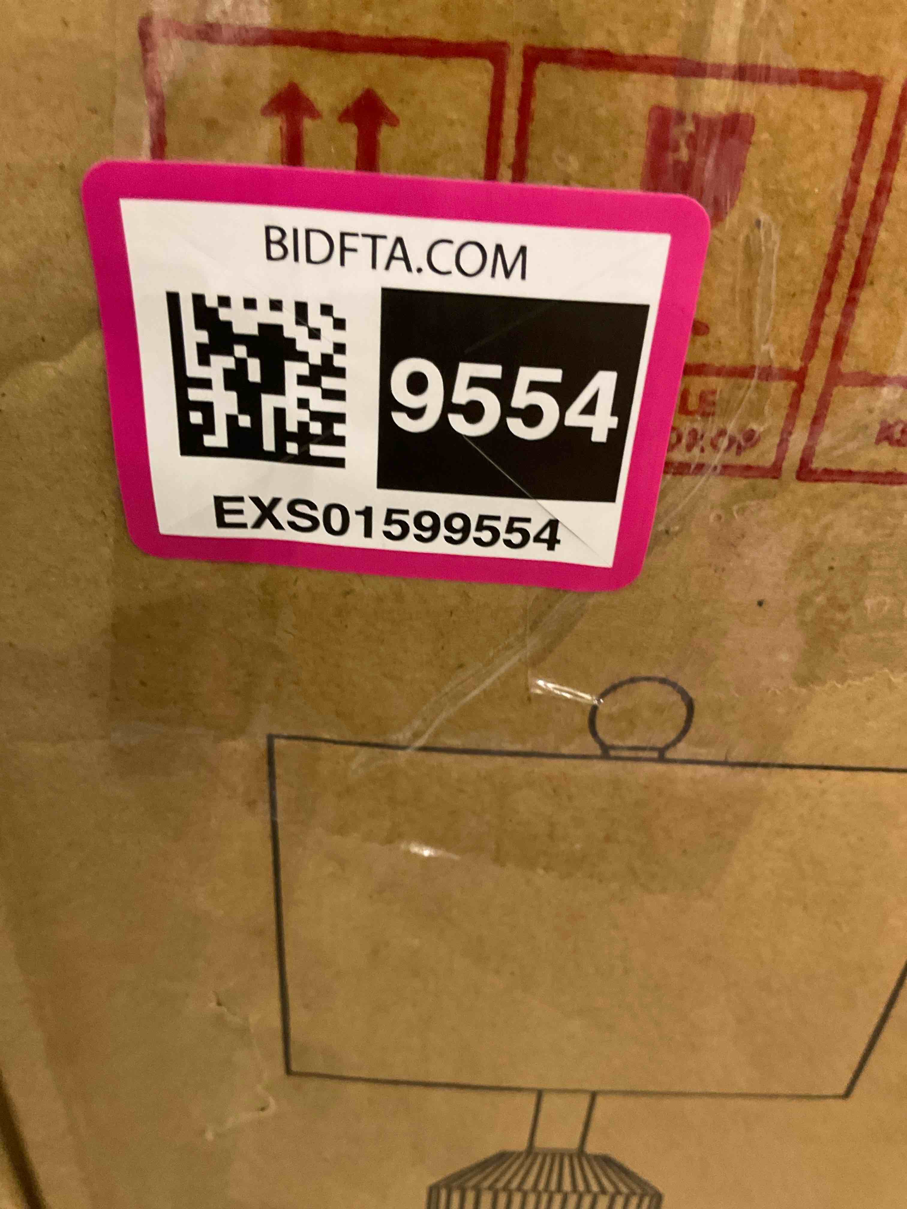 https://s3.amazonaws.com/lotting-images-prod/BargainHunt/EXS01599554_1719507324454.jpeg
