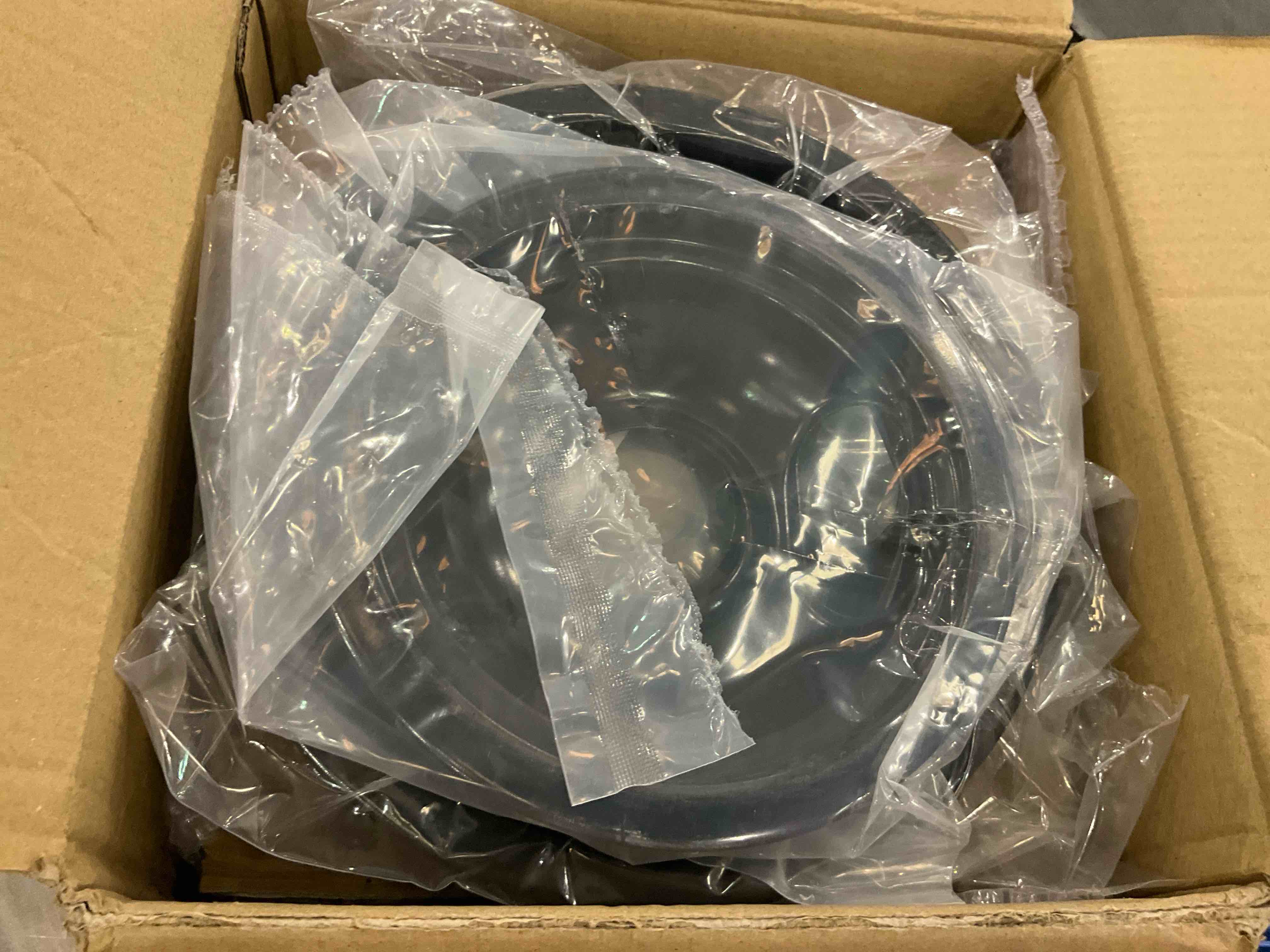 https://s3.amazonaws.com/lotting-images-prod/BargainHunt/EXS01599558_1719507814581.jpeg