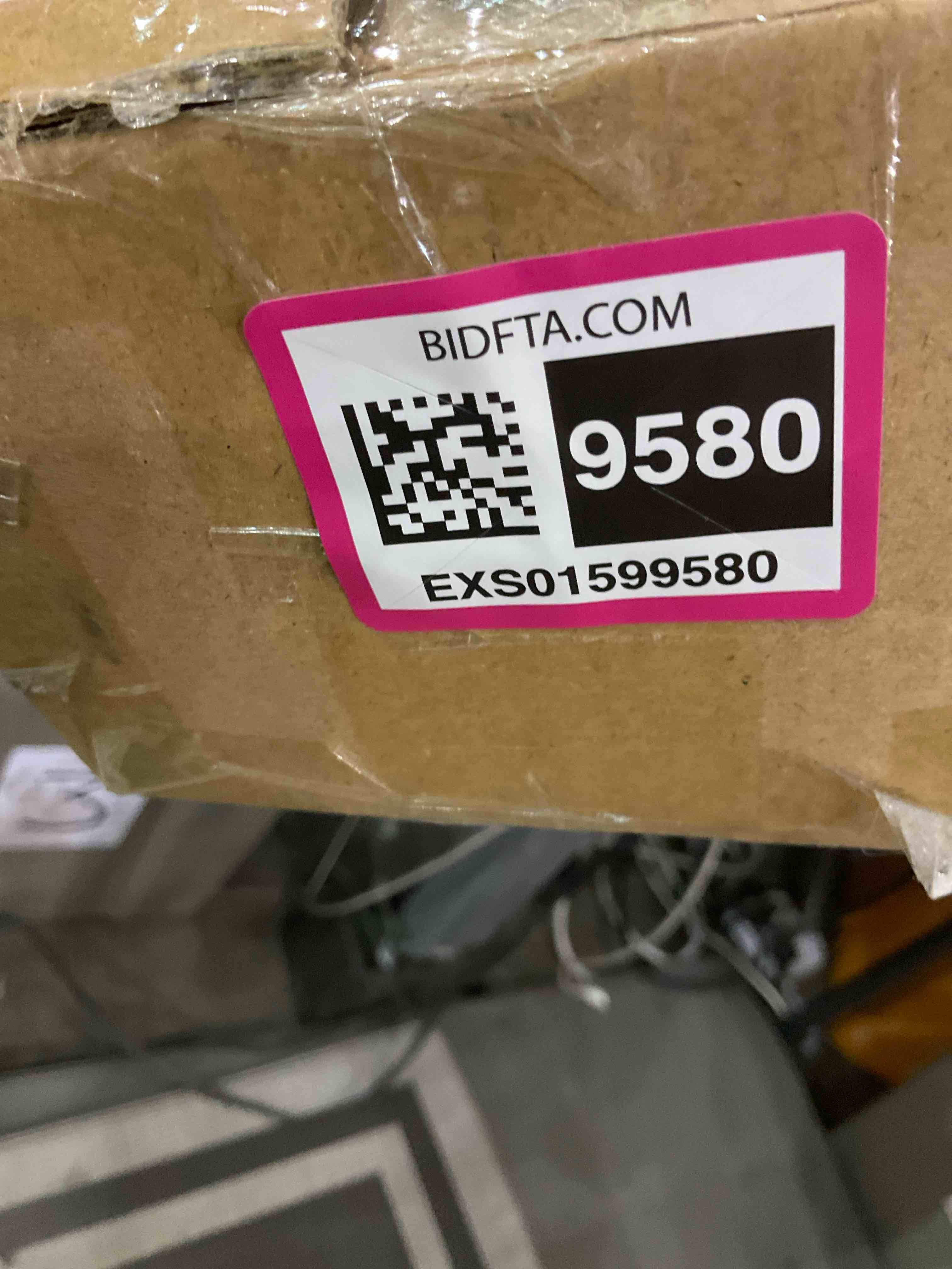 https://s3.amazonaws.com/lotting-images-prod/BargainHunt/EXS01599580_1719573804491.jpeg