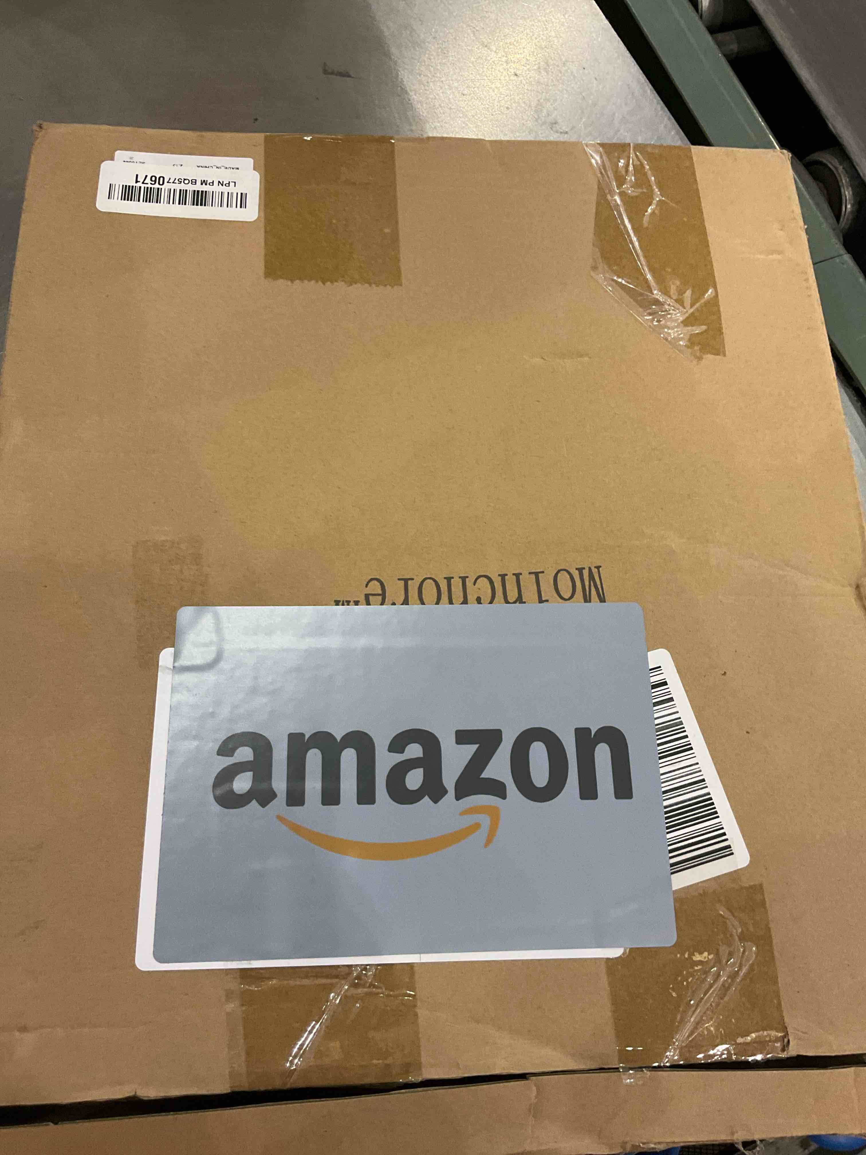 https://s3.amazonaws.com/lotting-images-prod/BargainHunt/EXS01599607_1719834127004.jpeg