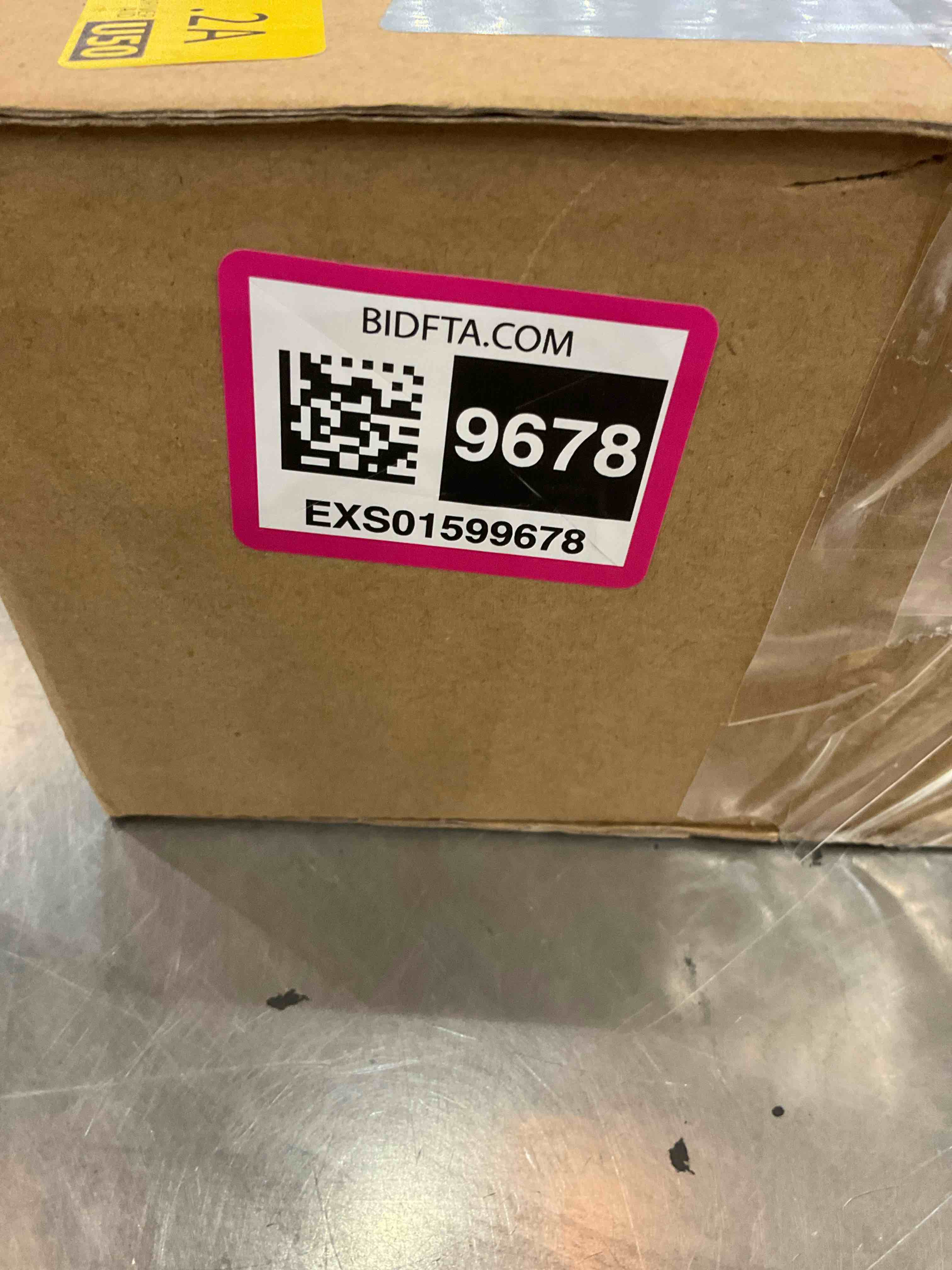 https://s3.amazonaws.com/lotting-images-prod/BargainHunt/EXS01599678_1719848459766.jpeg