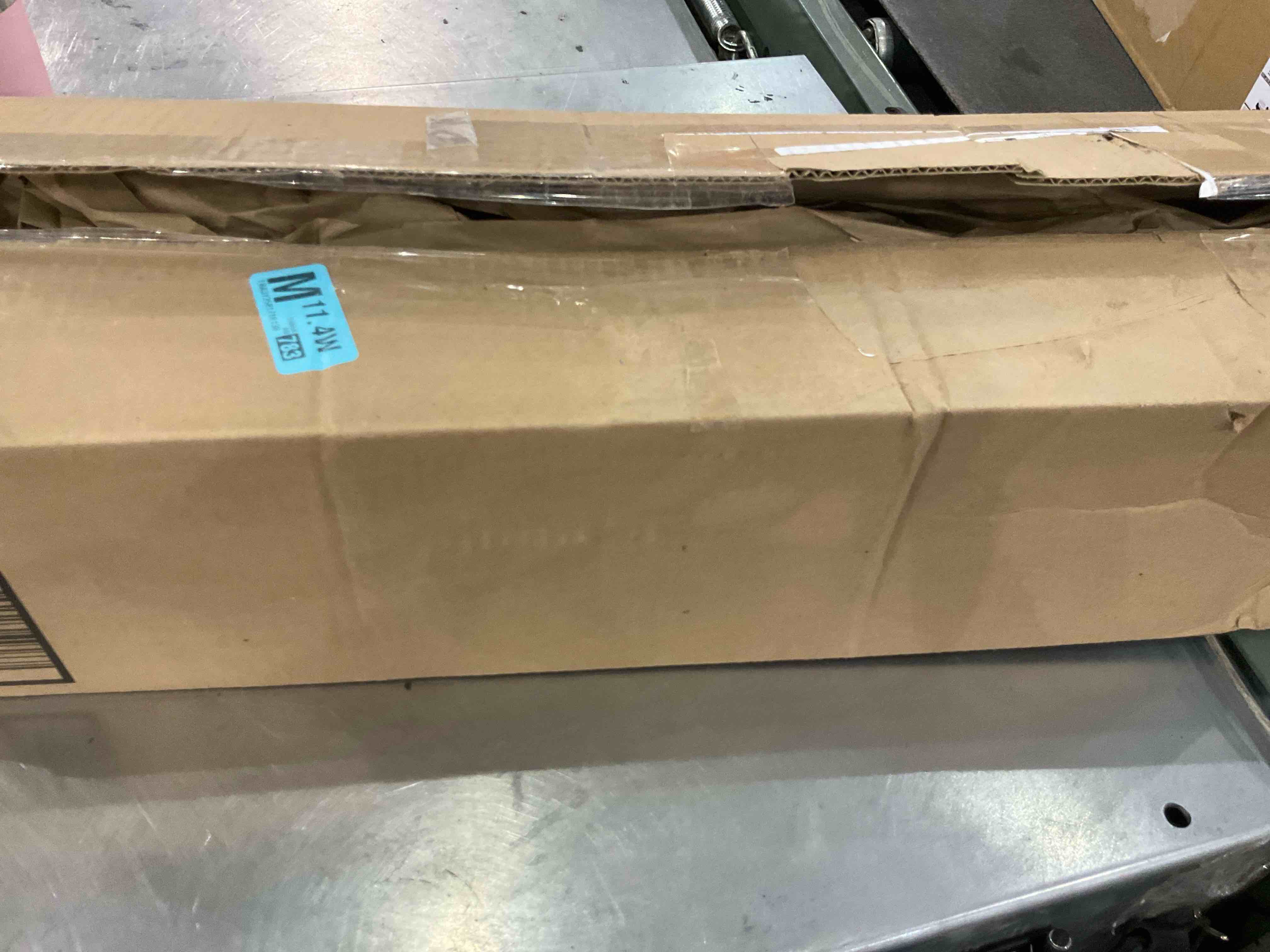 https://s3.amazonaws.com/lotting-images-prod/BargainHunt/EXS01599945_1720439001404.jpeg