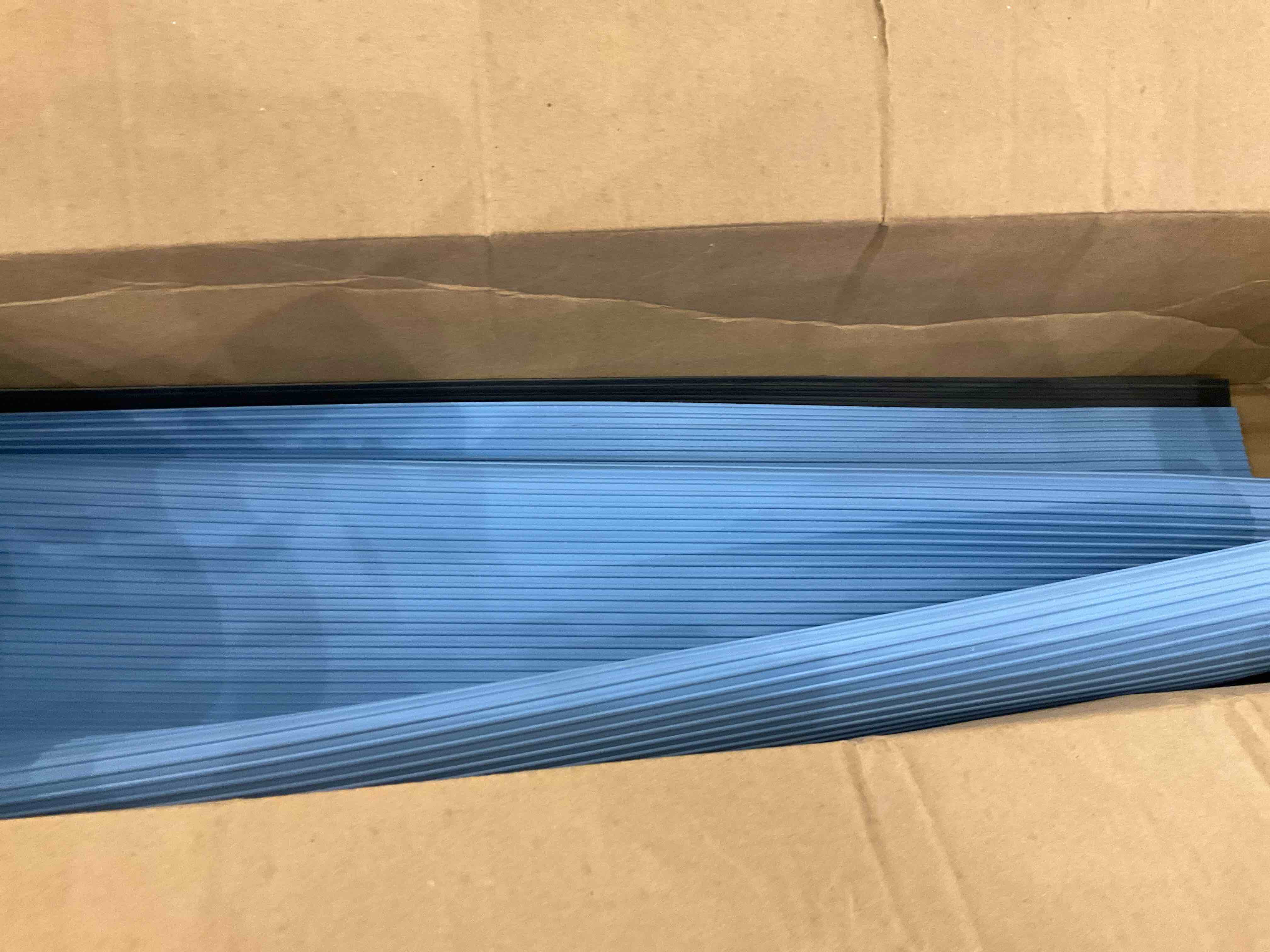 https://s3.amazonaws.com/lotting-images-prod/BargainHunt/EXS01599945_1720439020430.jpeg