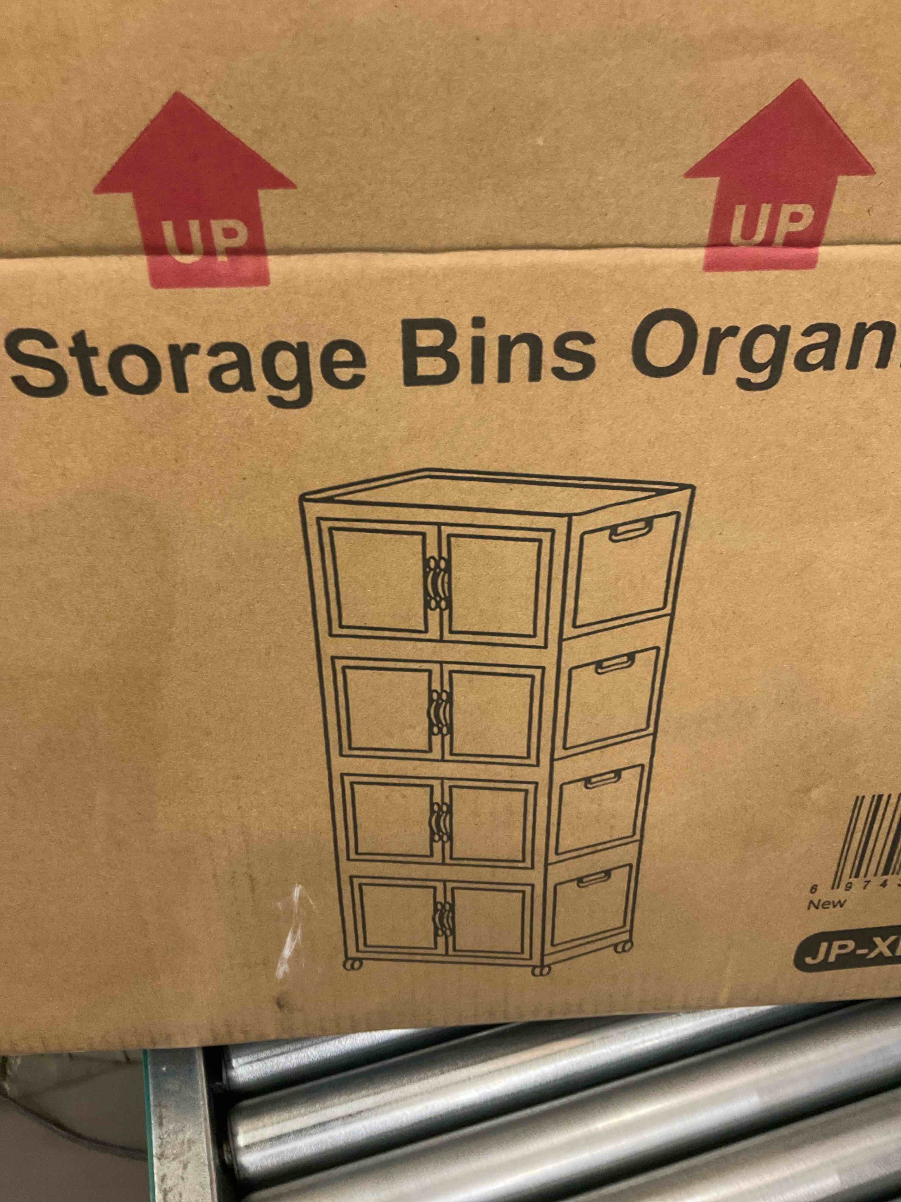 https://s3.amazonaws.com/lotting-images-prod/BargainHunt/EXS01601706_1724163450459.jpeg