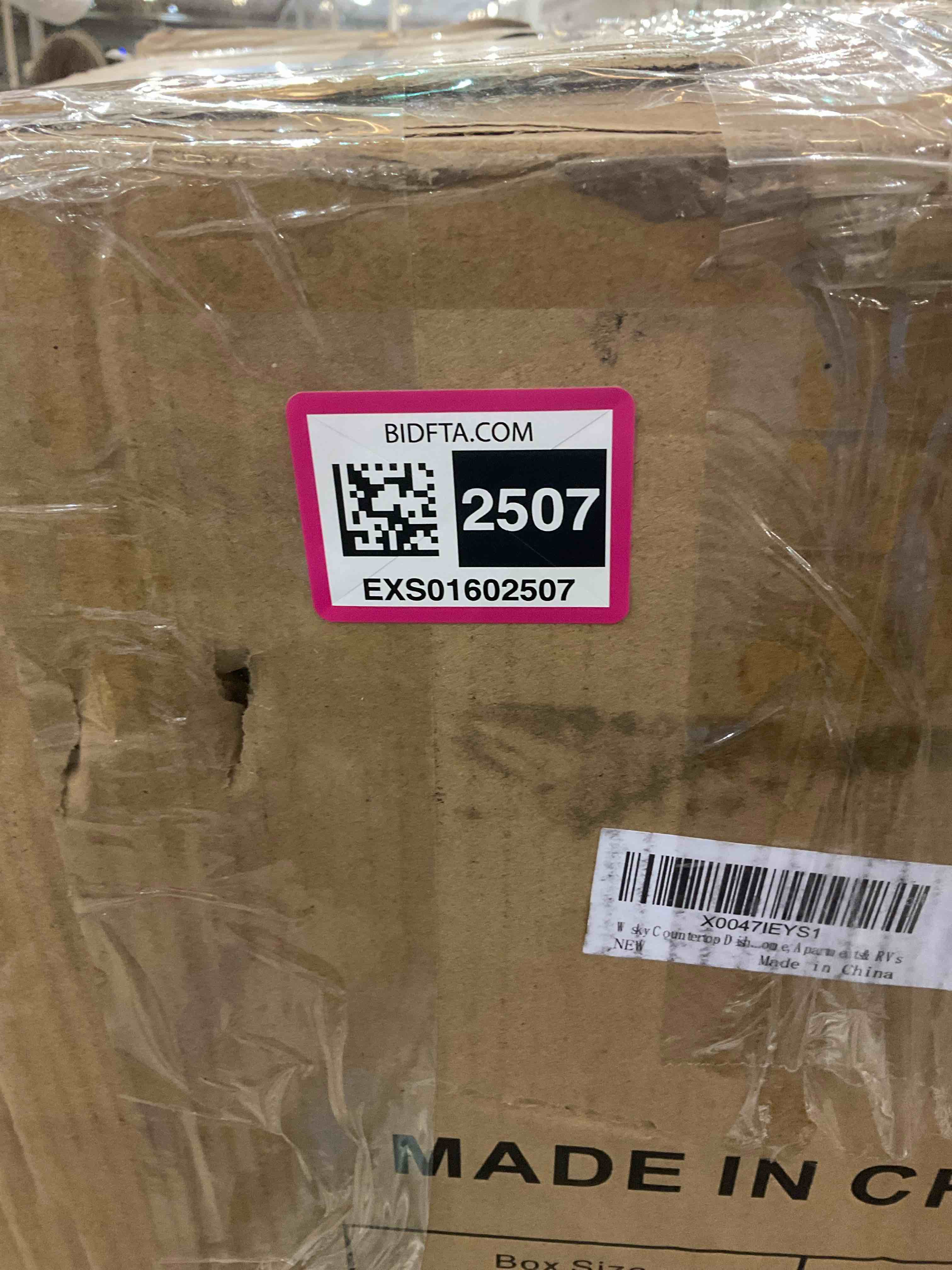 https://s3.amazonaws.com/lotting-images-prod/BargainHunt/EXS01602507_1723642772018.jpeg