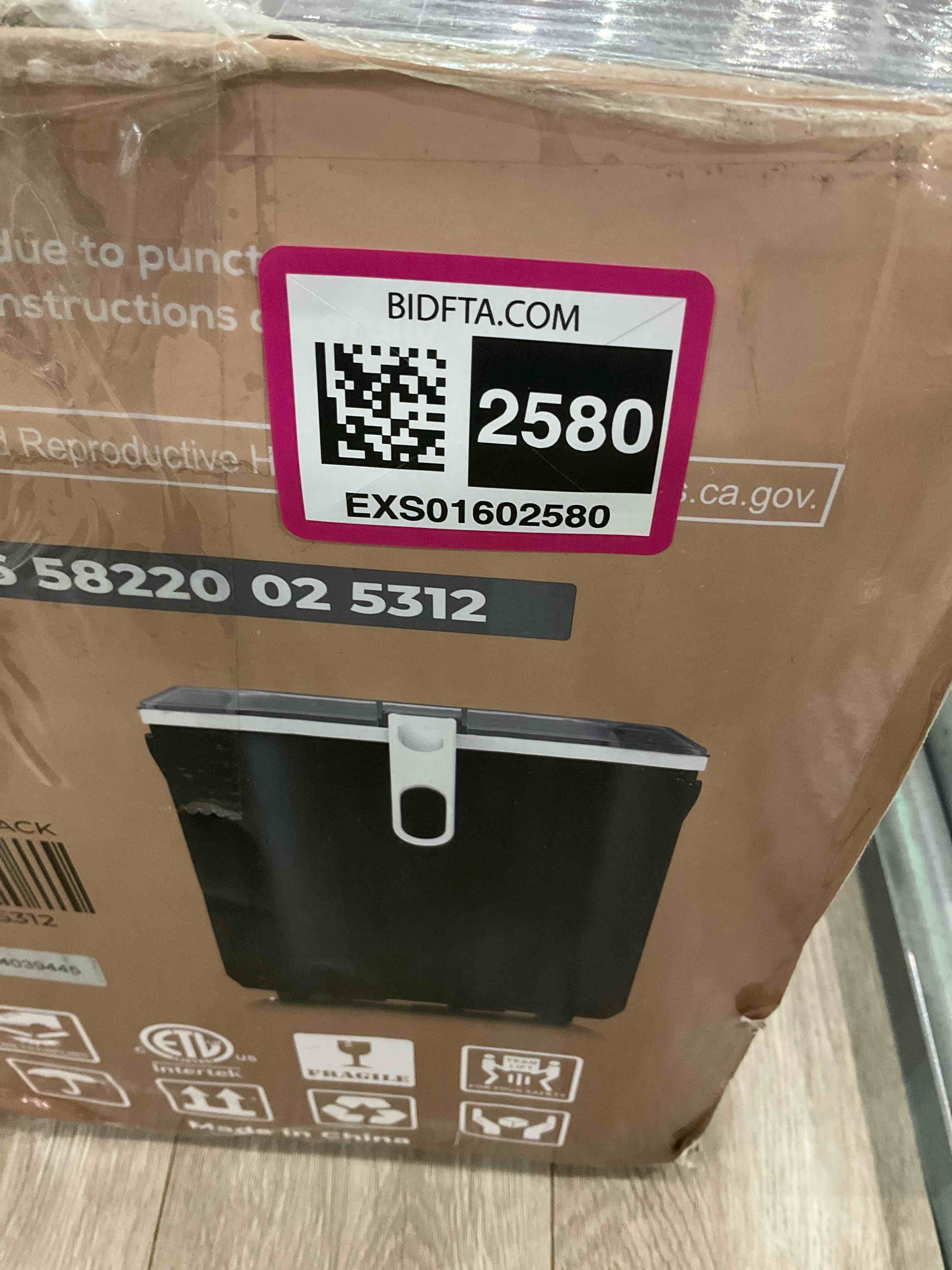 https://s3.amazonaws.com/lotting-images-prod/BargainHunt/EXS01602580_1723722152667.jpeg
