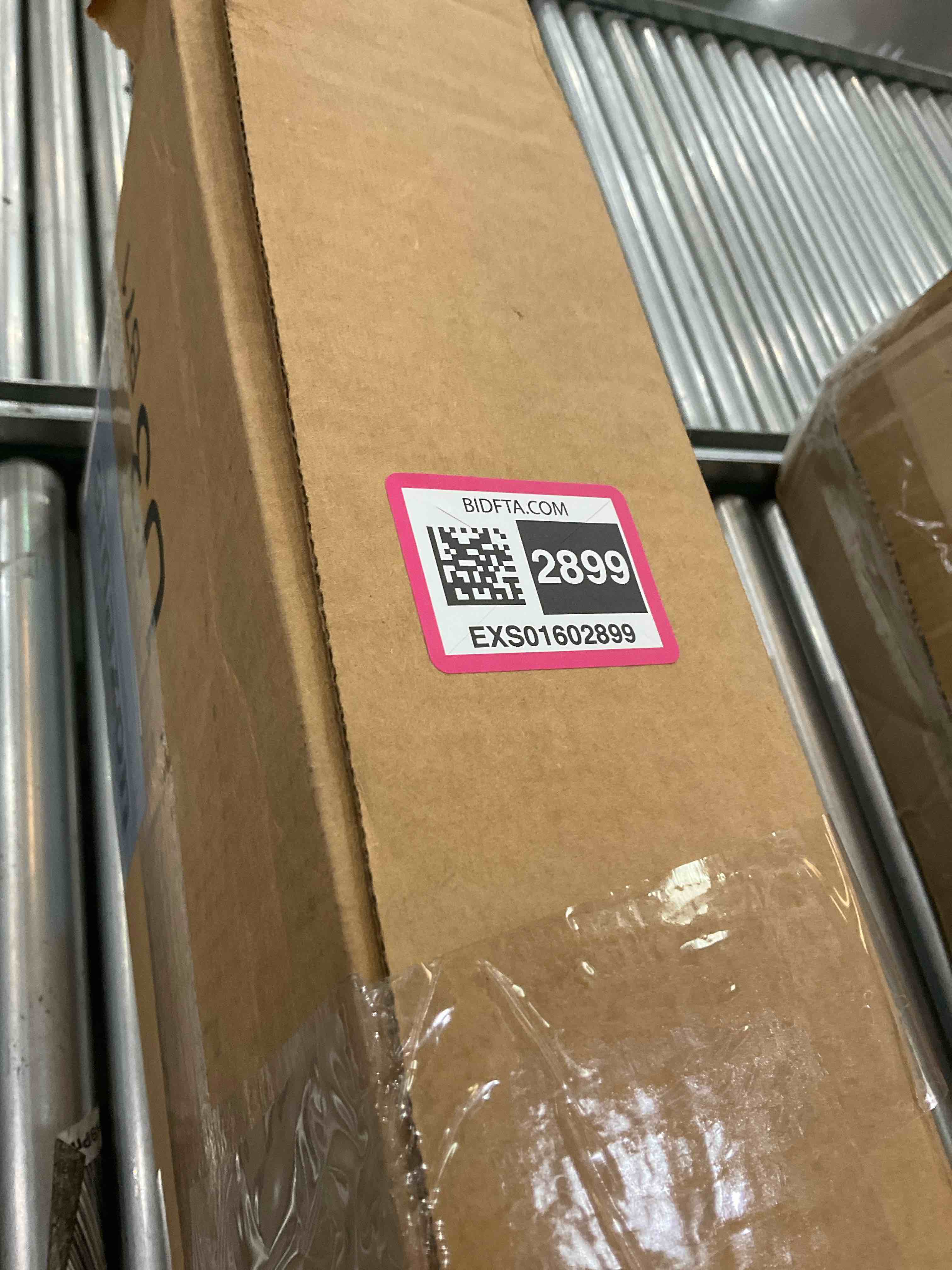 https://s3.amazonaws.com/lotting-images-prod/BargainHunt/EXS01602899_1724081141593.jpeg