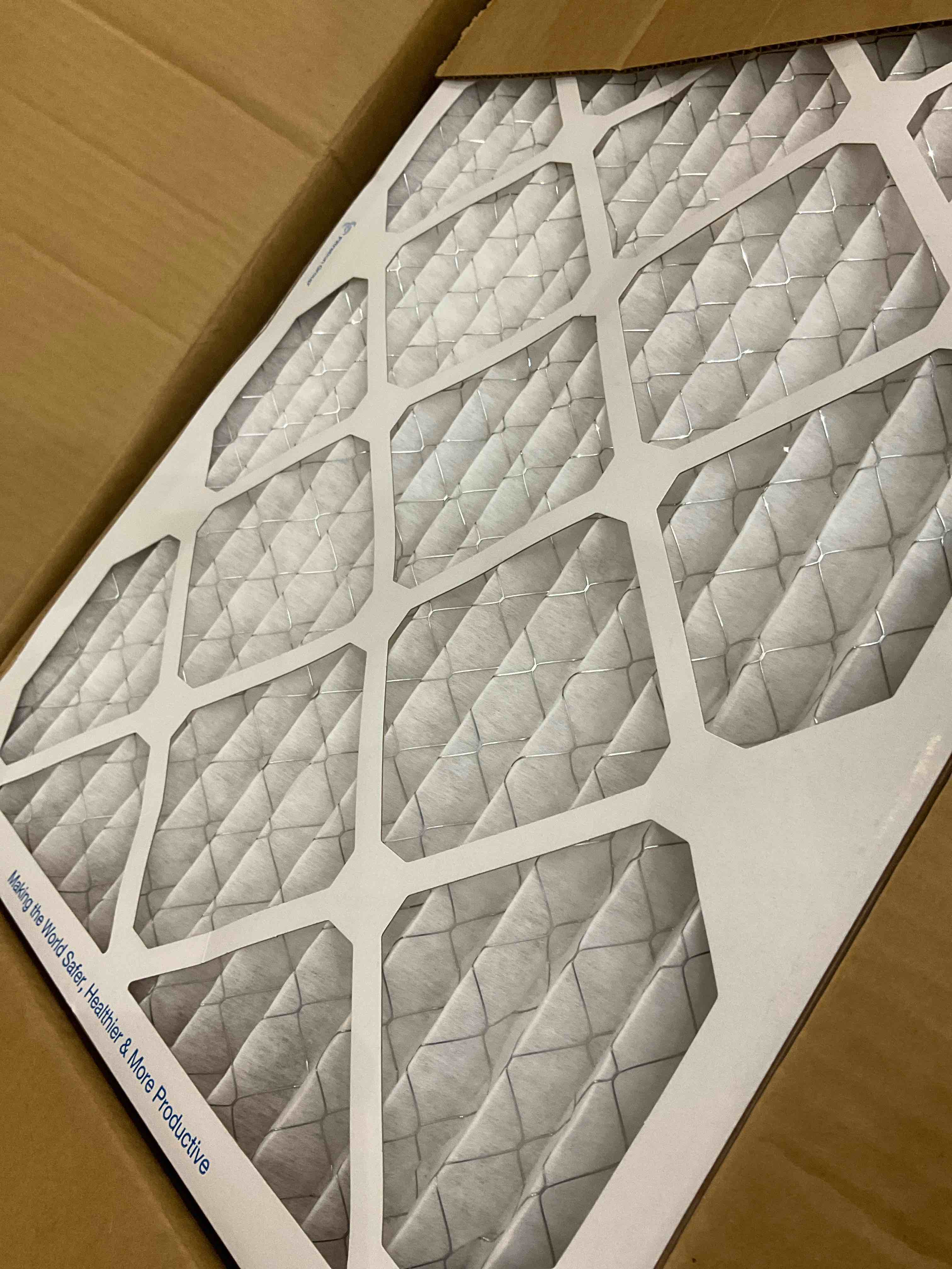 https://s3.amazonaws.com/lotting-images-prod/BargainHunt/EXS01603237_1724163560849.jpeg