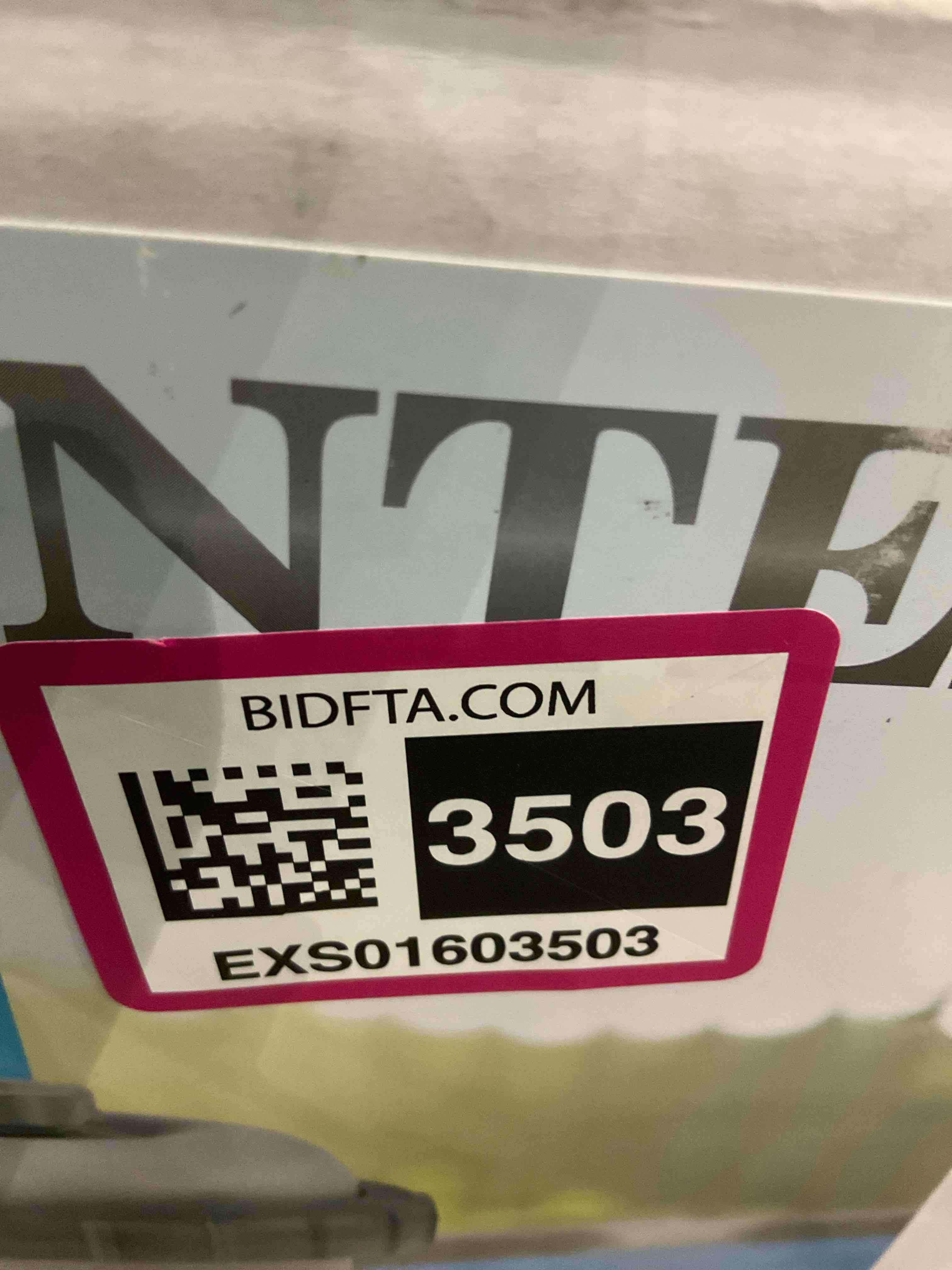 https://s3.amazonaws.com/lotting-images-prod/BargainHunt/EXS01603503_1723206268222.jpeg